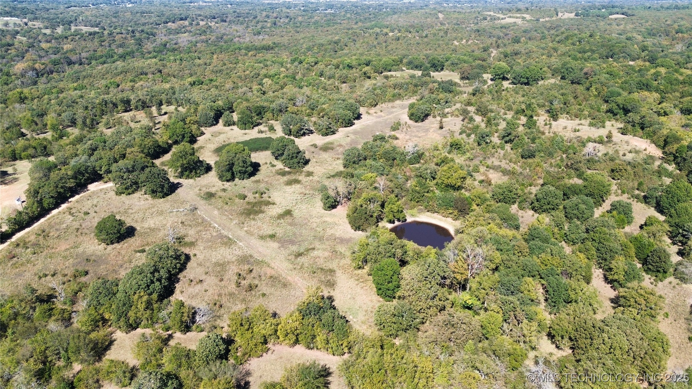 N Mclean Road Property Photo 14