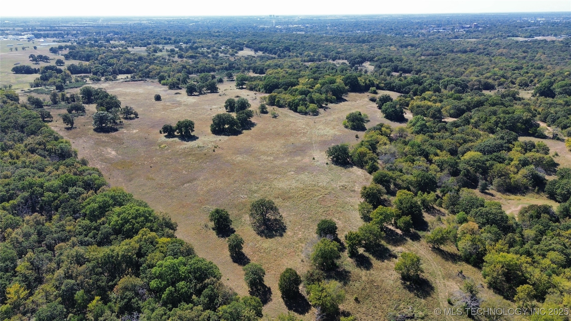 N Mclean Road Property Photo 22