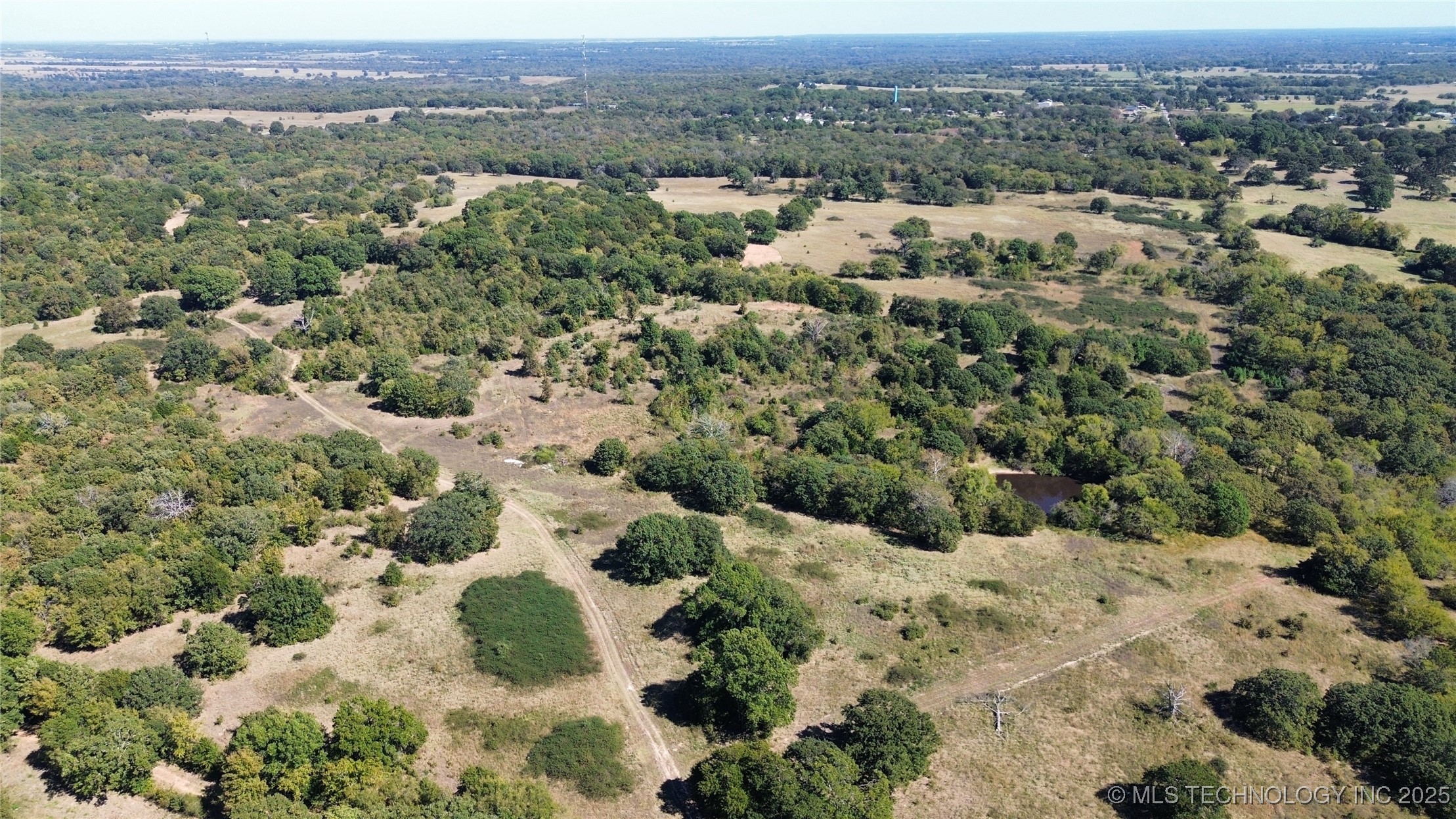 N Mclean Road Property Photo 25