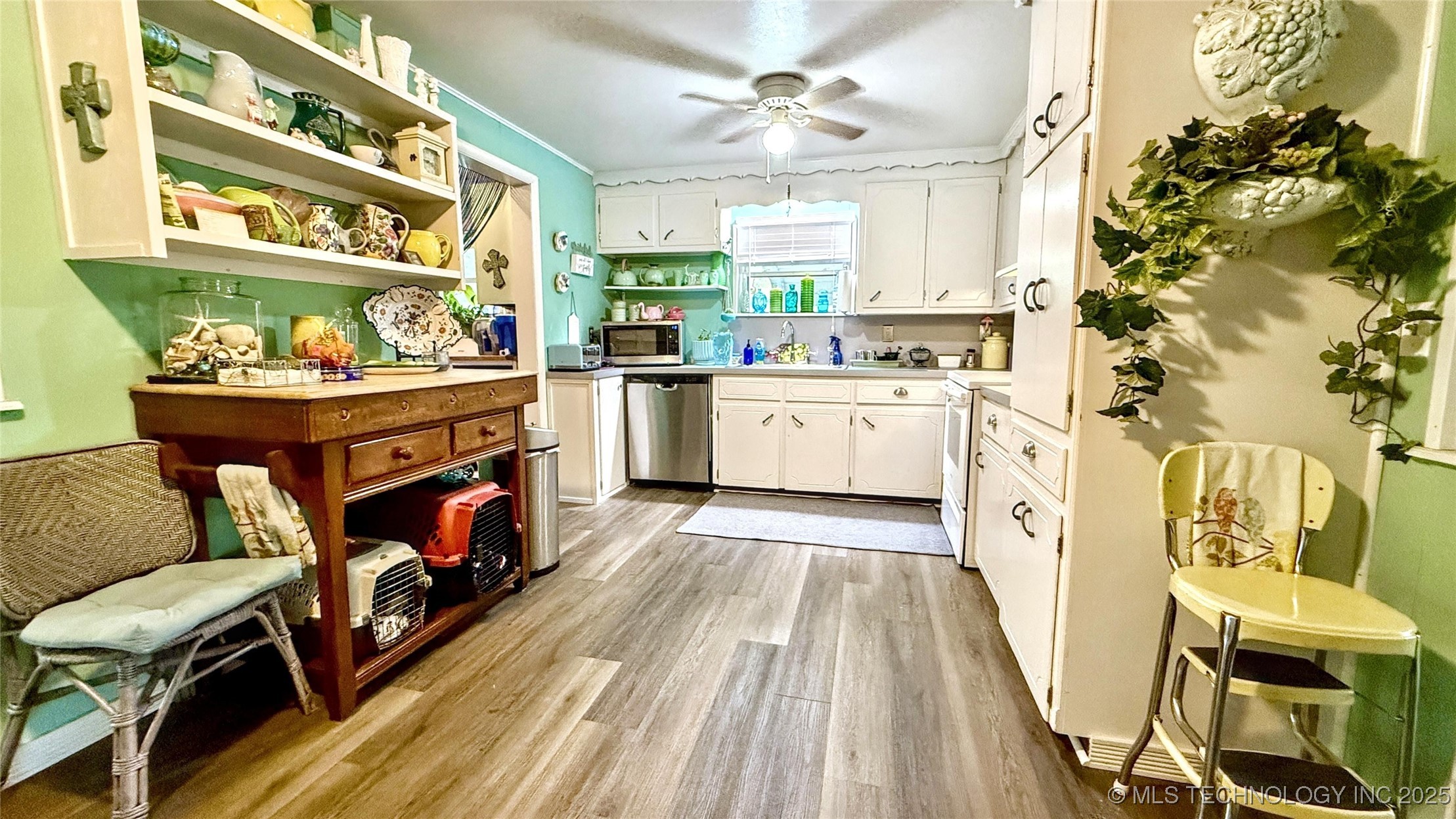 907 Kershaw Drive Property Photo 9