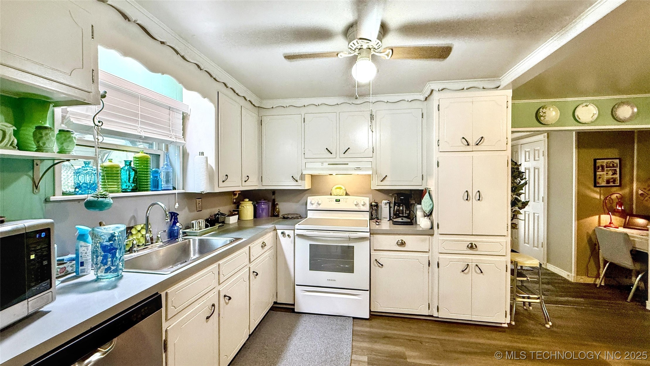 907 Kershaw Drive Property Photo 11