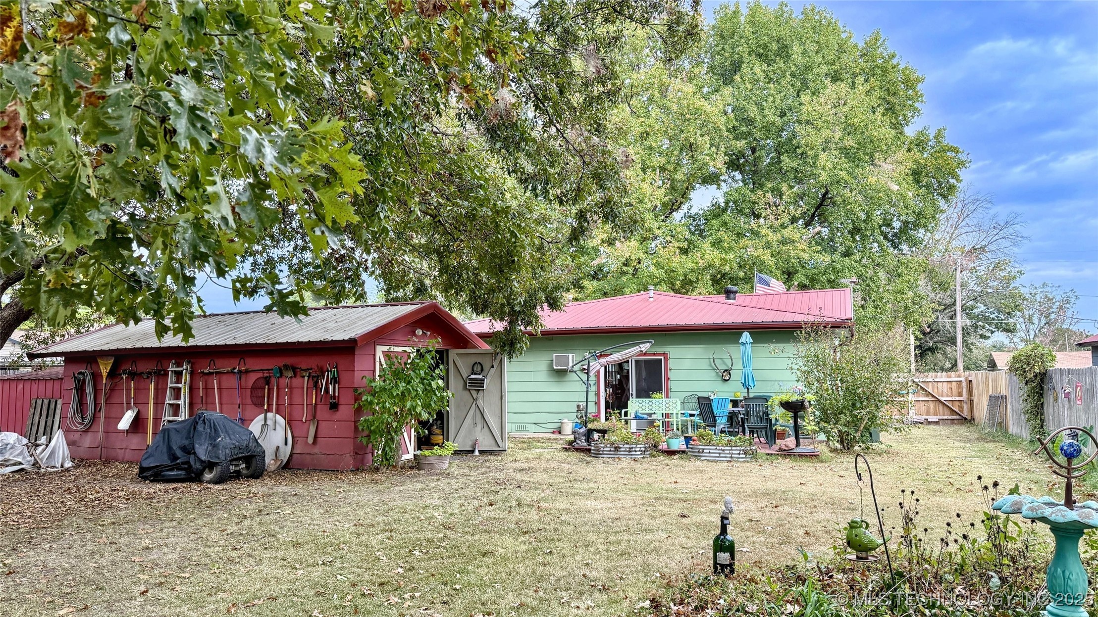 907 Kershaw Drive Property Photo 32