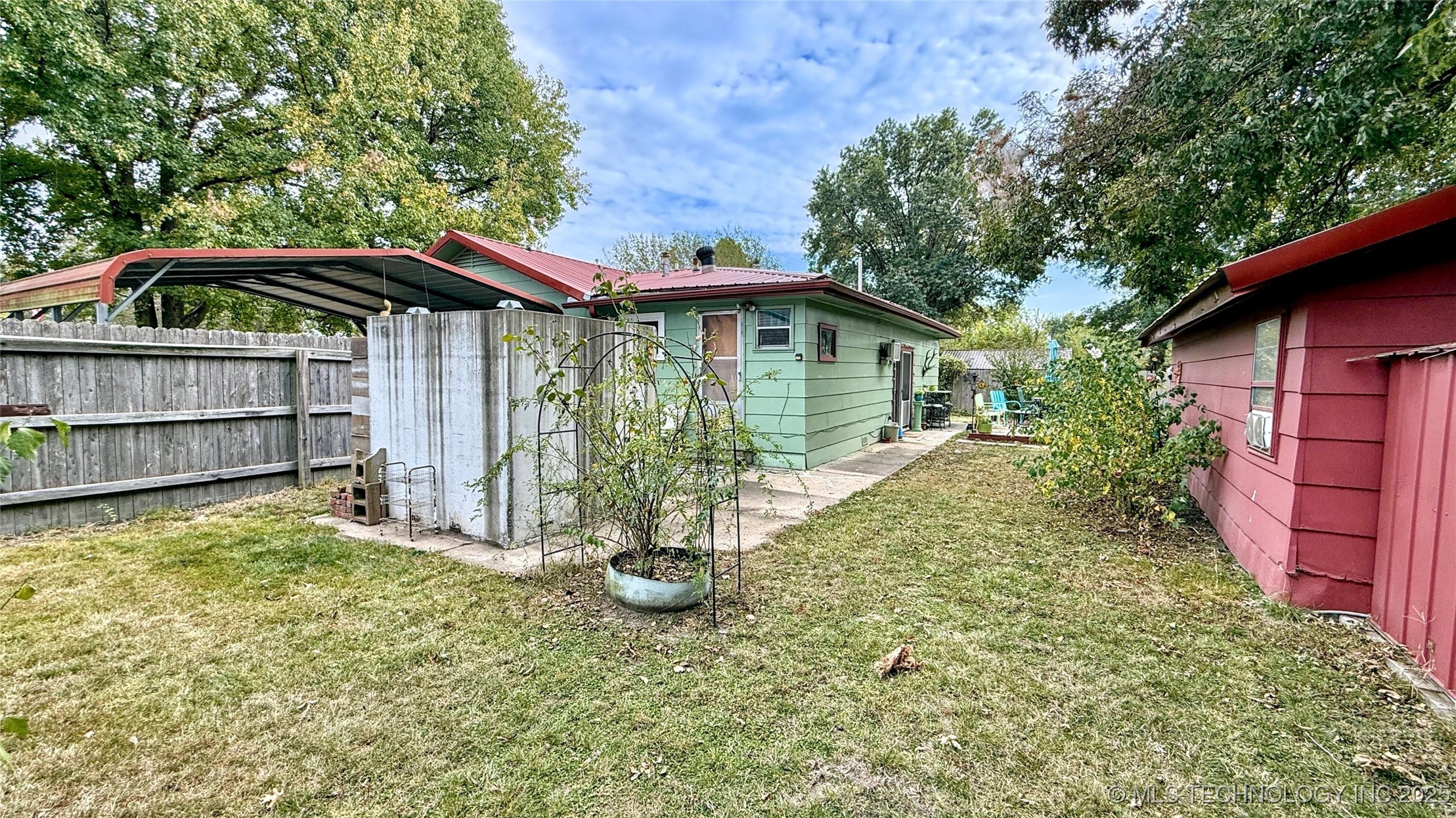 907 Kershaw Drive Property Photo 33