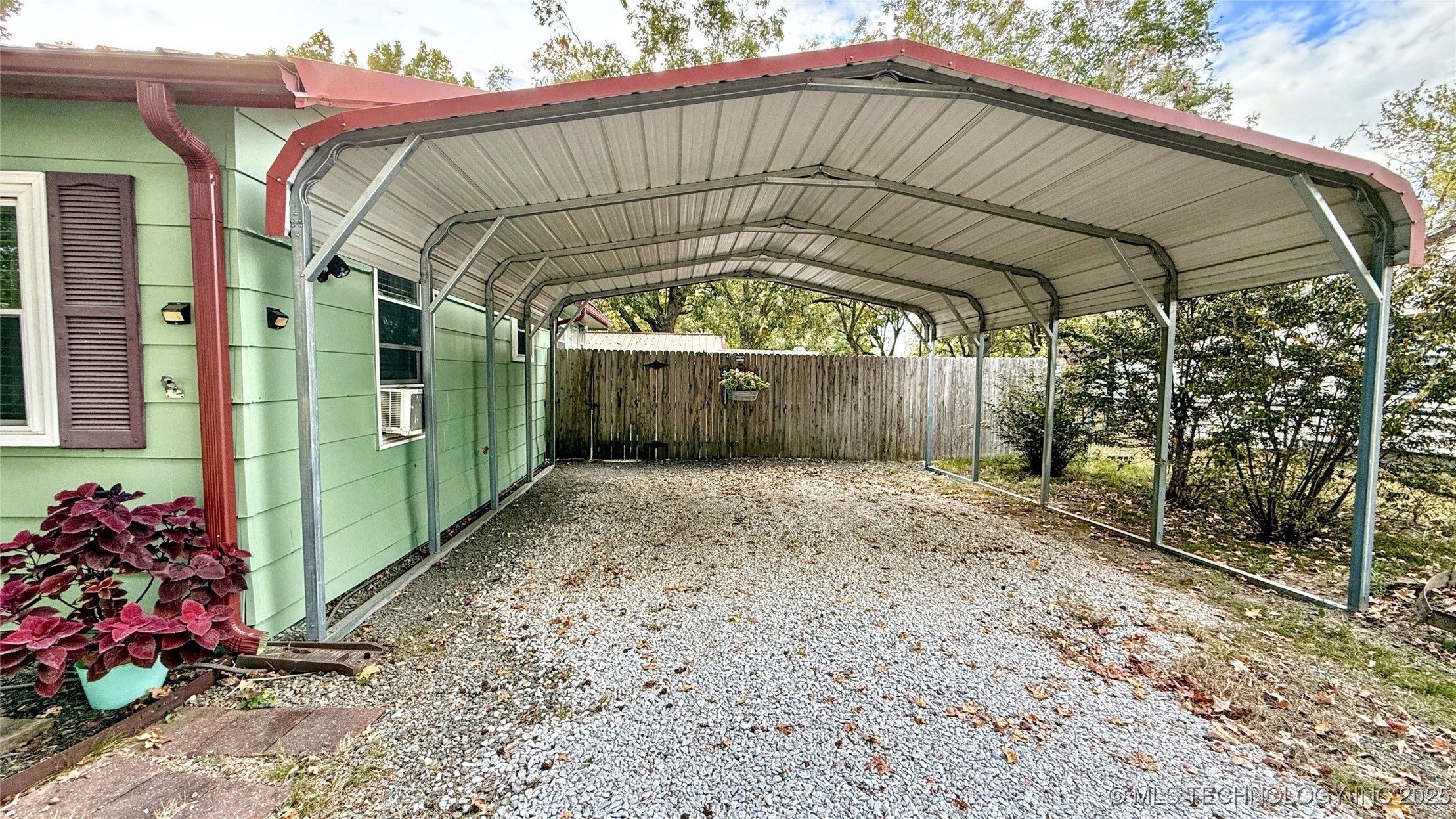 907 Kershaw Drive Property Photo 52