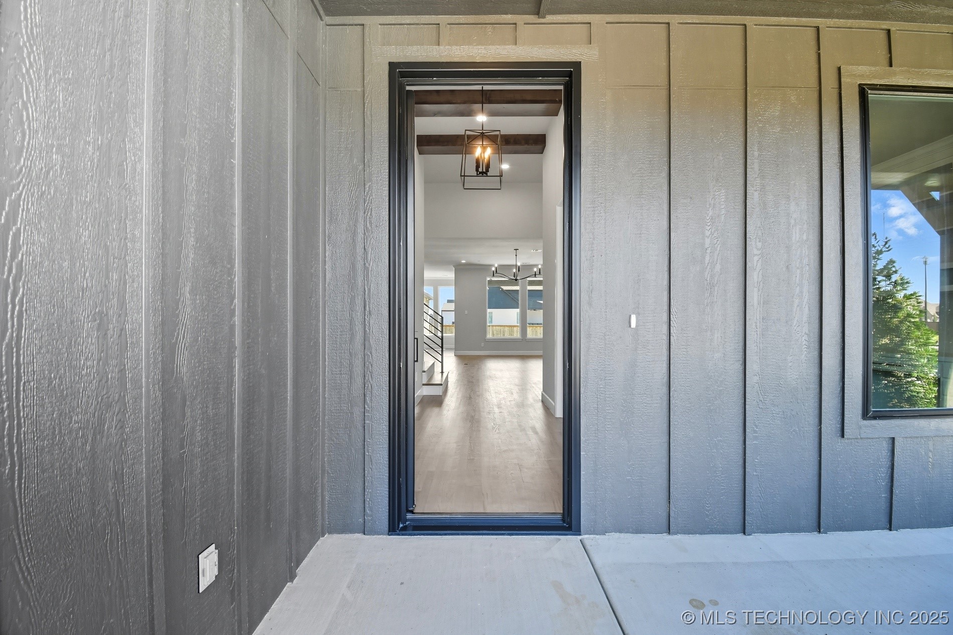 5708 E 126th Street S Property Photo 4