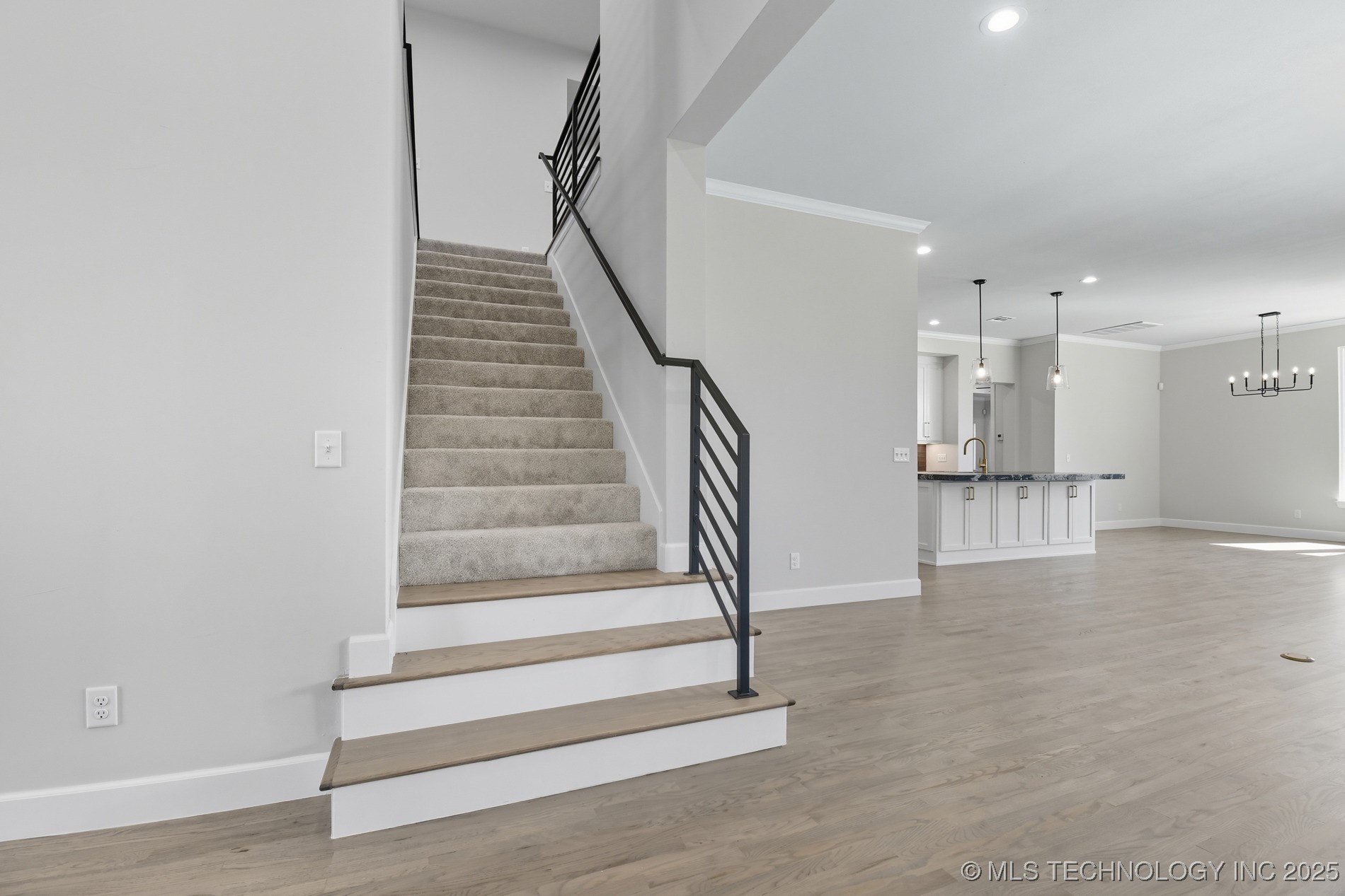 5708 E 126th Street S Property Photo 6