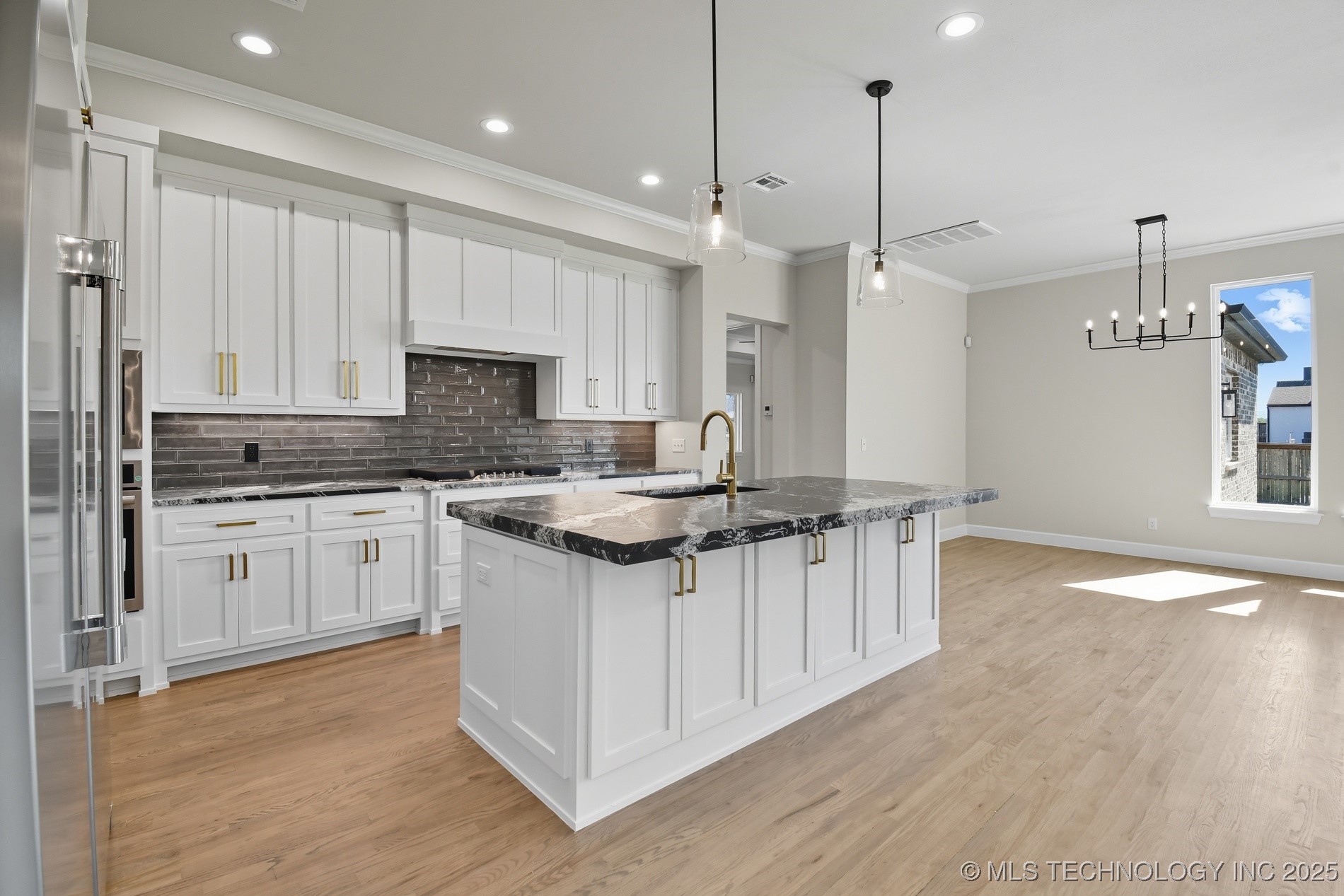 5708 E 126th Street S Property Photo 13