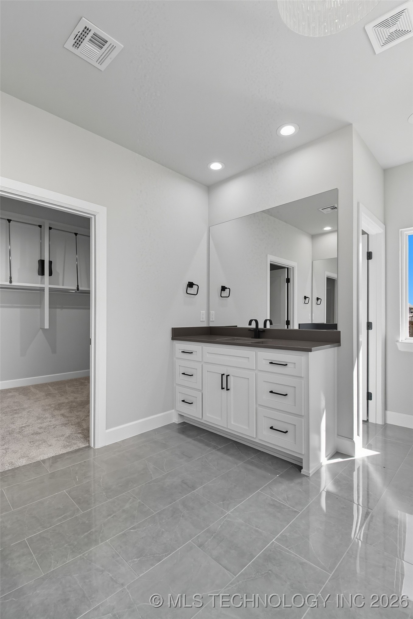 5708 E 126th Street S Property Photo 35