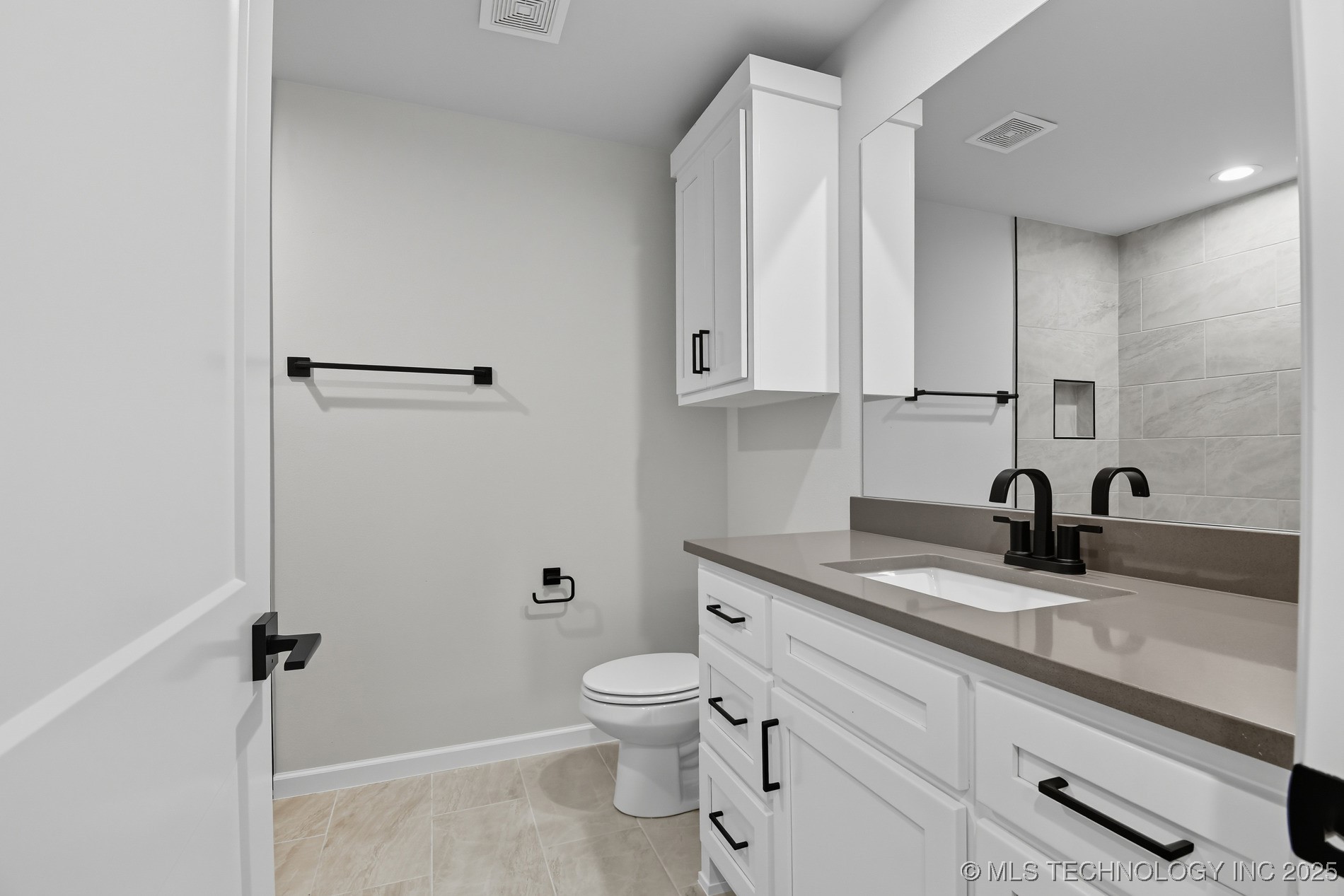 5708 E 126th Street S Property Photo 50