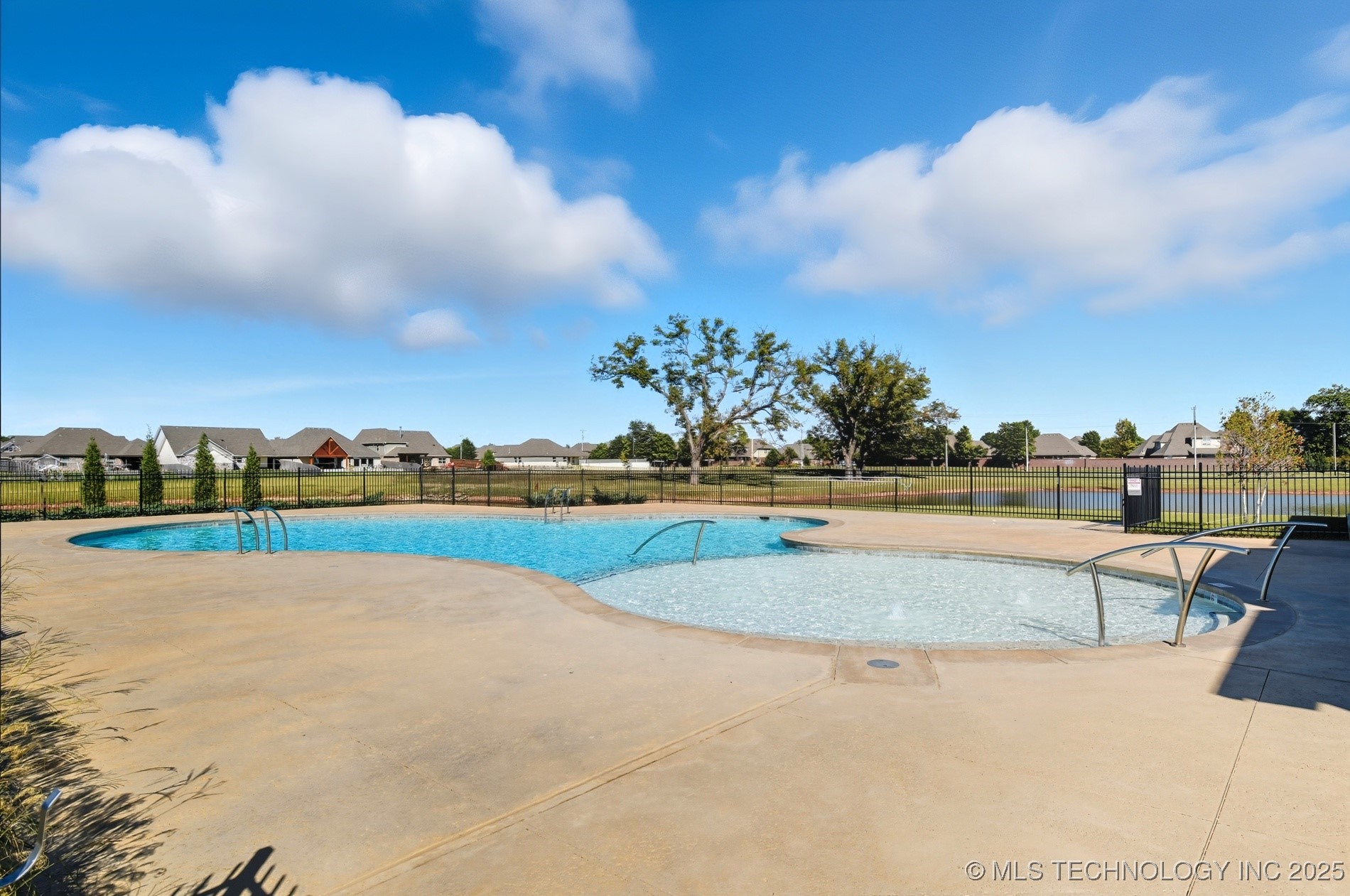 5708 E 126th Street S Property Photo 64