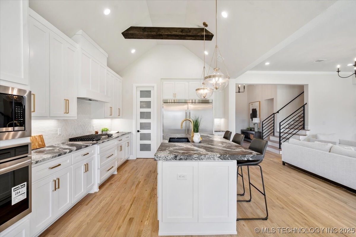 5704 E 126th Street S Property Photo 13