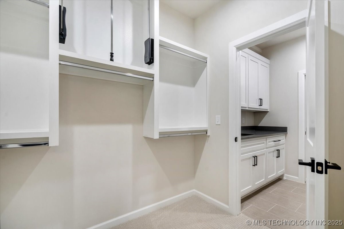 5704 E 126th Street S Property Photo 26