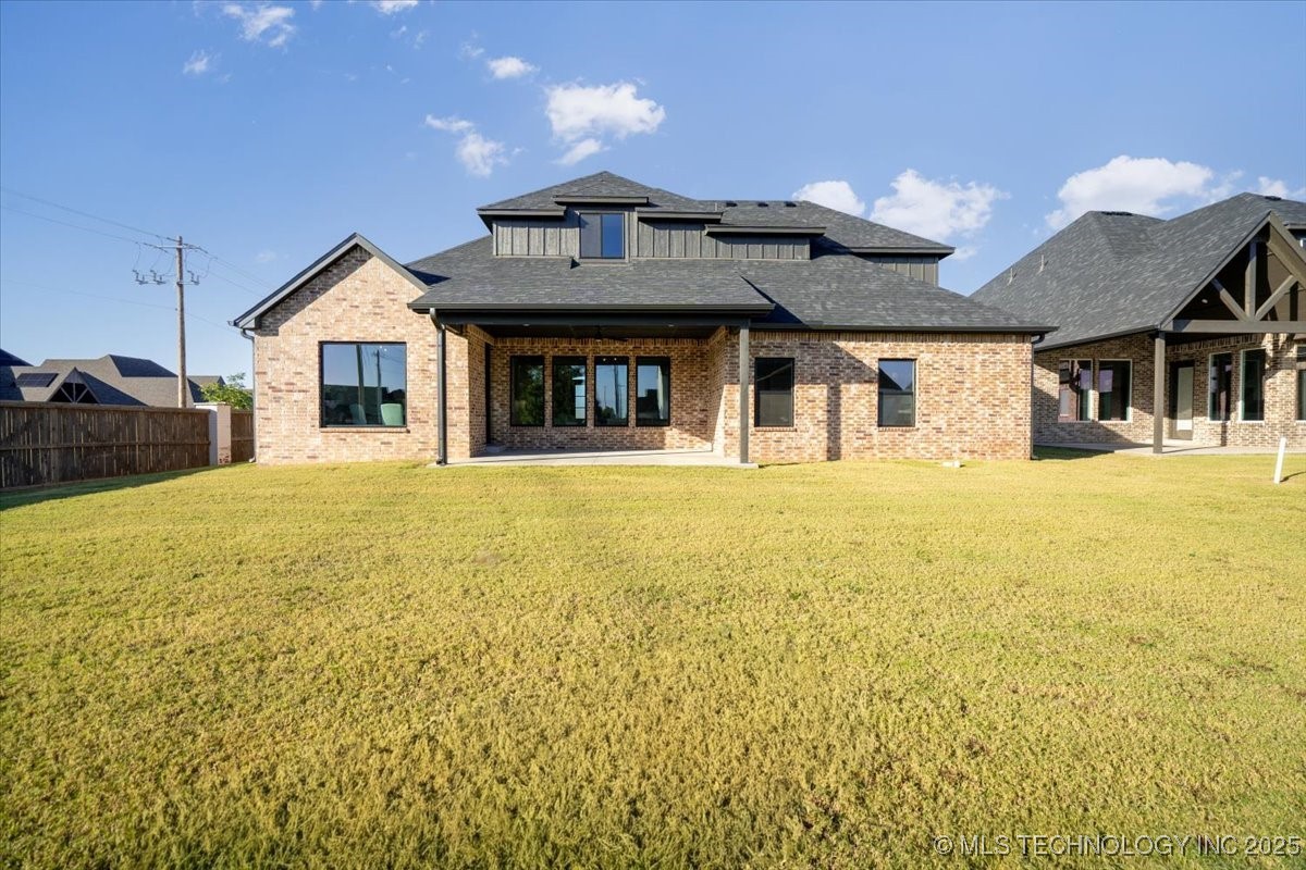 5704 E 126th Street S Property Photo 37