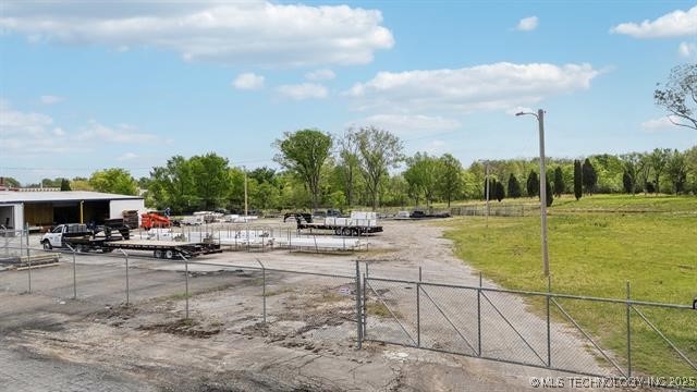 4151 N Wood Drive Property Photo 21