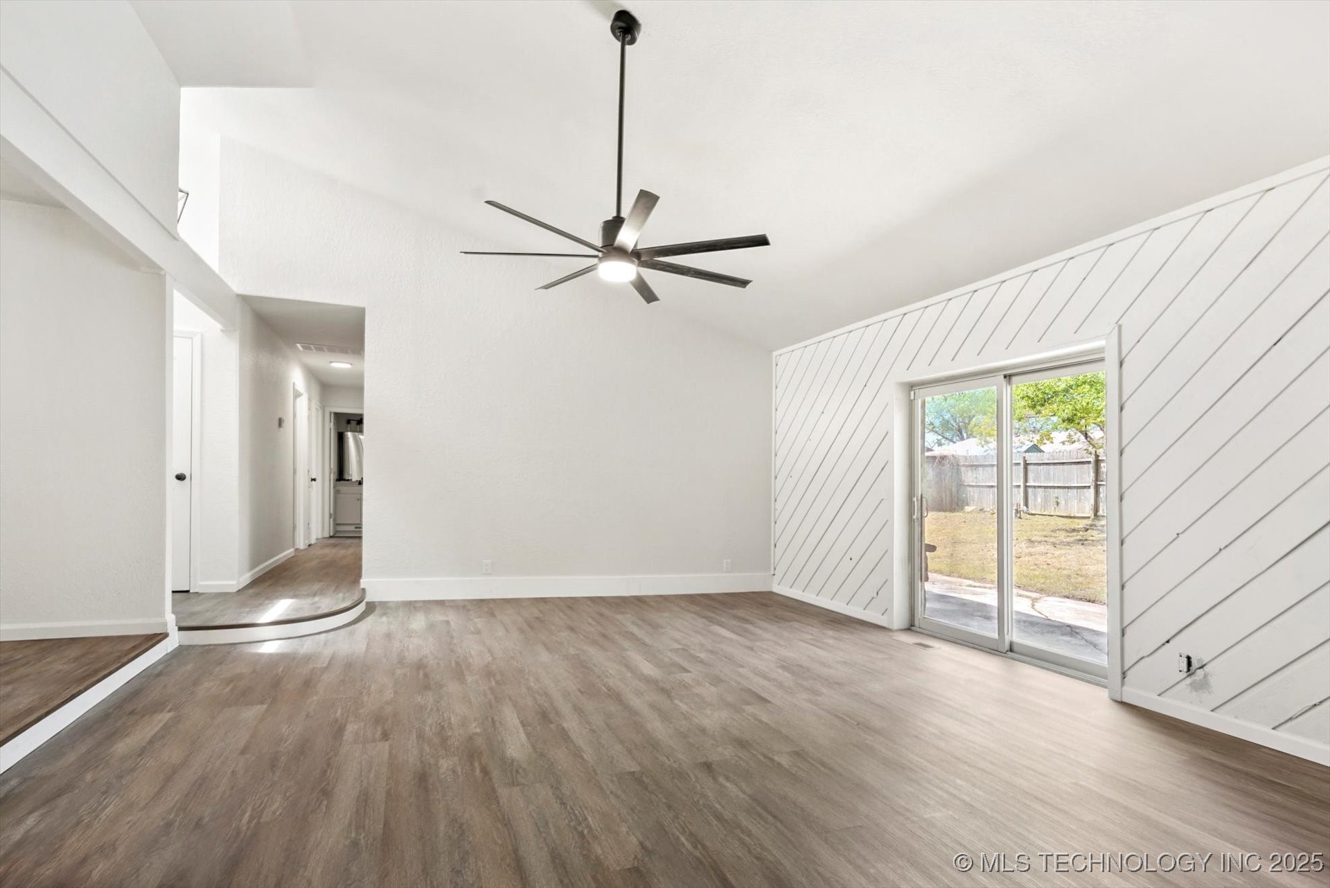 12939 E 34th Street Property Photo 8