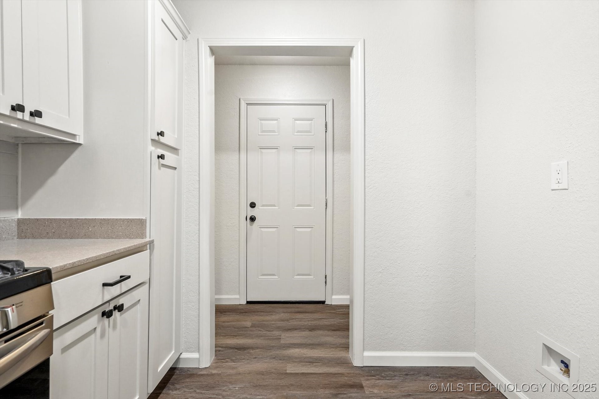 12939 E 34th Street Property Photo 14