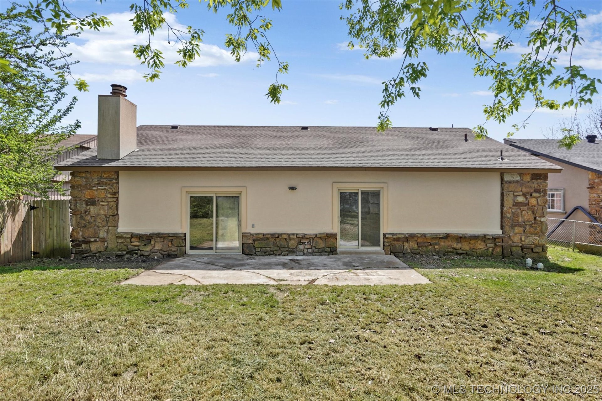 12939 E 34th Street Property Photo 29