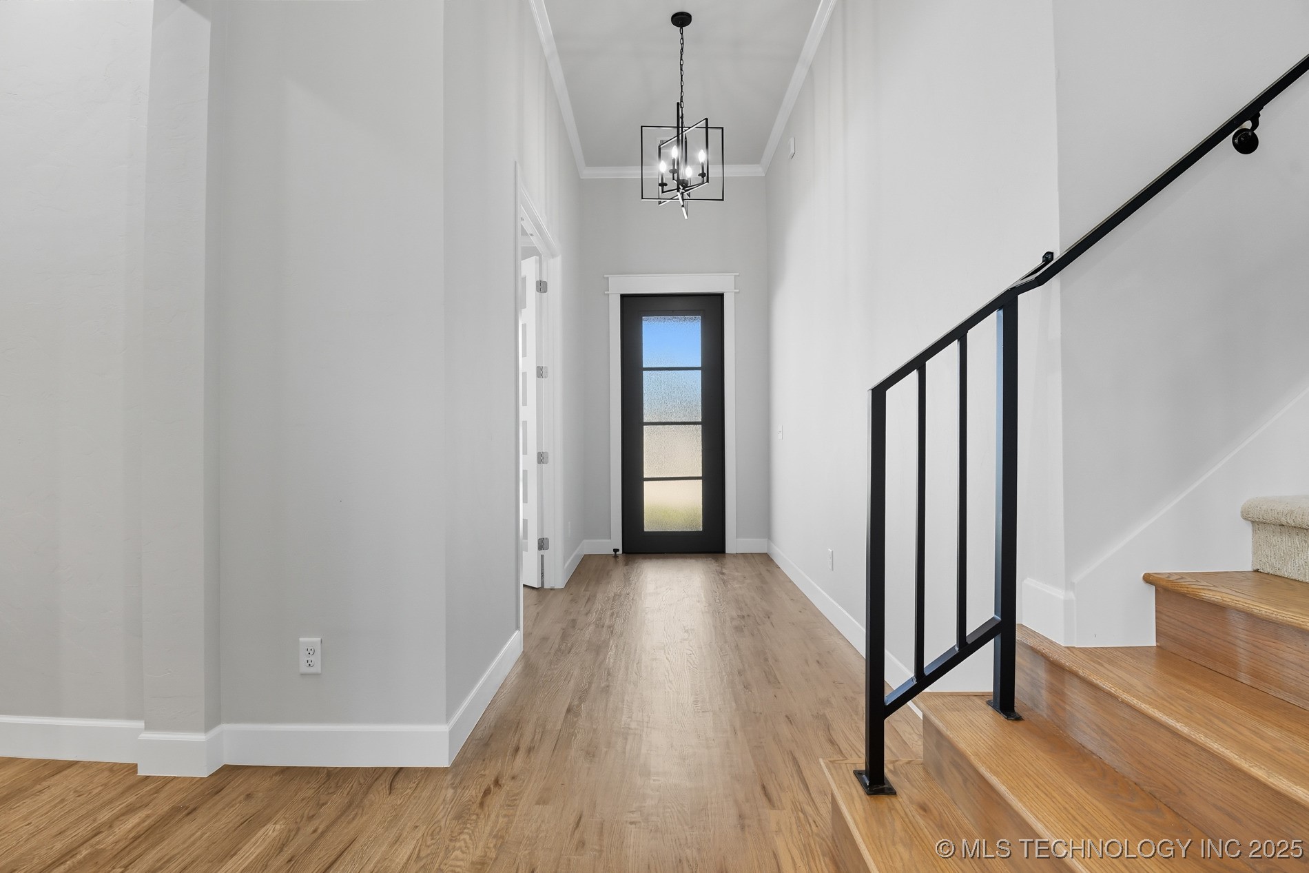 11212 S Fir Avenue W Property Photo 3