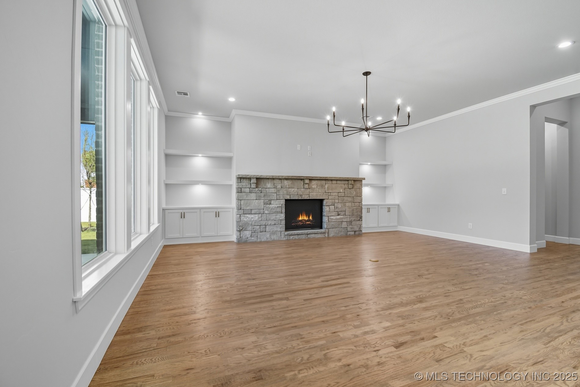 11212 S Fir Avenue W Property Photo 6