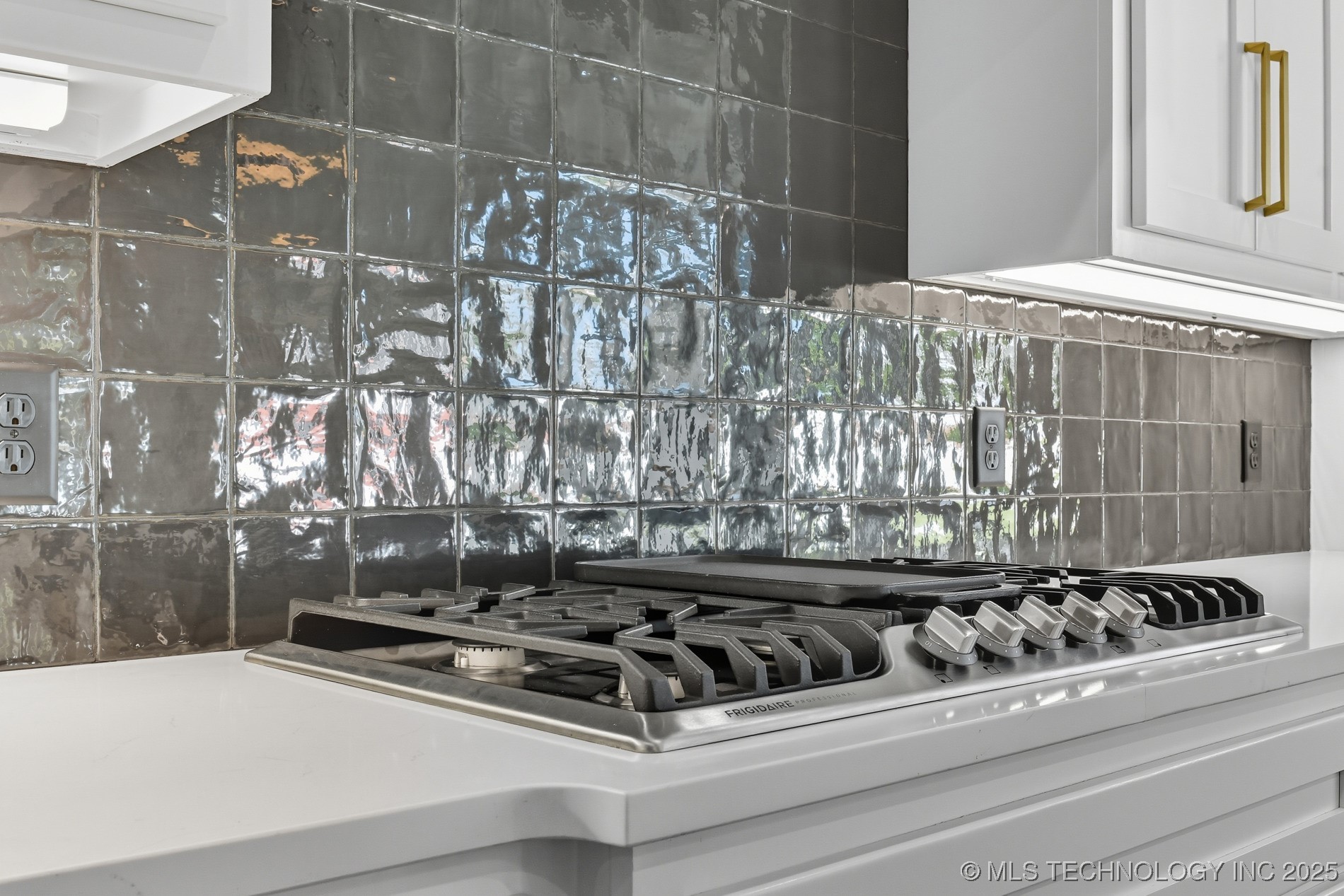 11212 S Fir Avenue W Property Photo 13