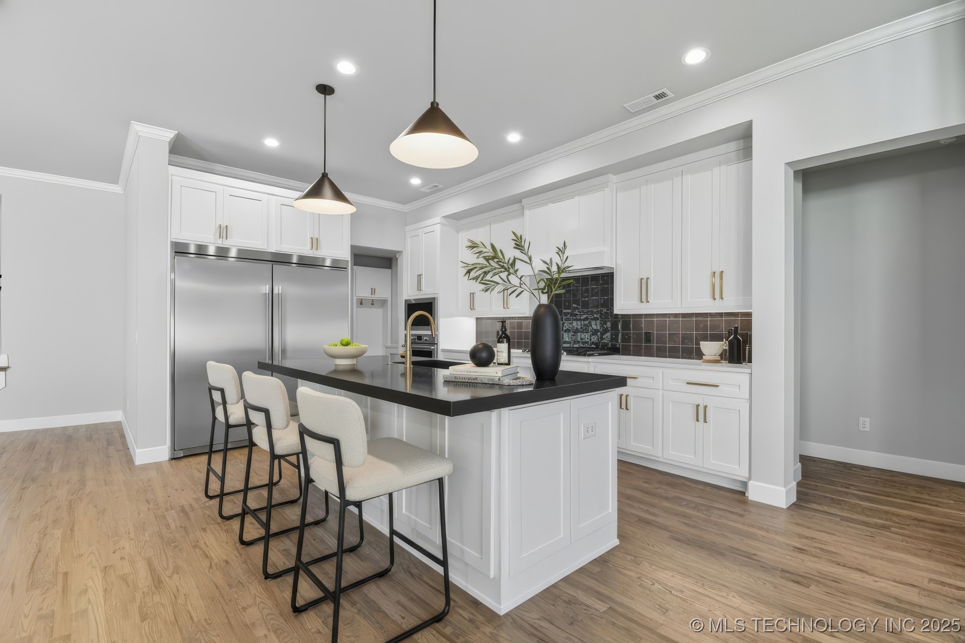 11212 S Fir Avenue W Property Photo 14