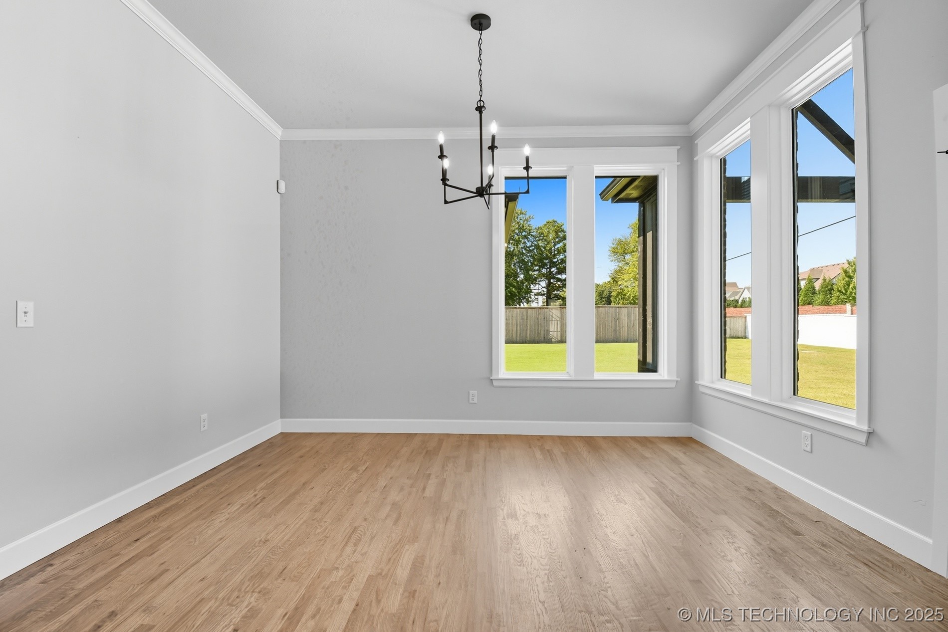 11212 S Fir Avenue W Property Photo 21