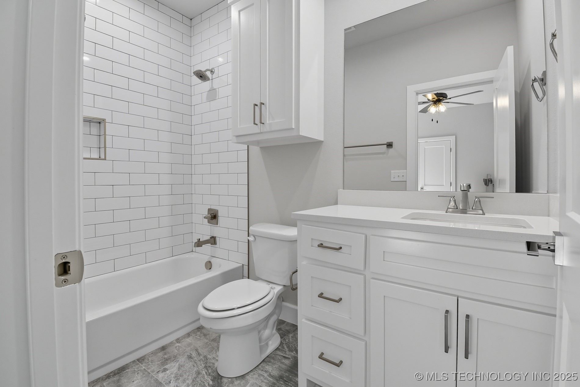 11212 S Fir Avenue W Property Photo 31