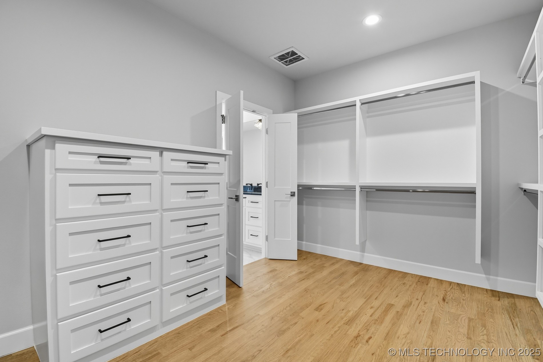 11212 S Fir Avenue W Property Photo 37