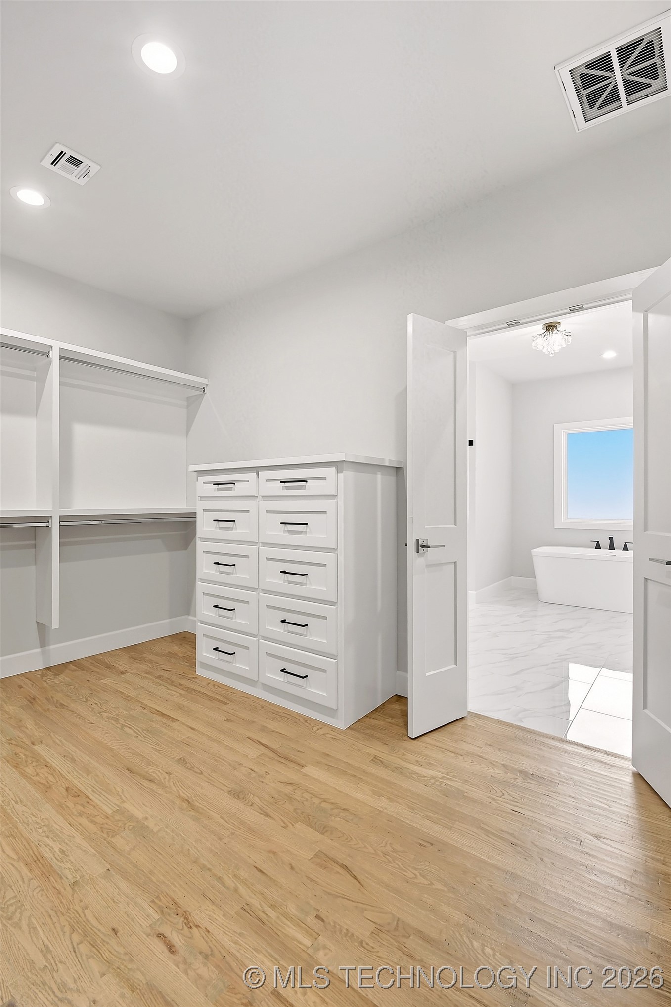 11212 S Fir Avenue W Property Photo 38