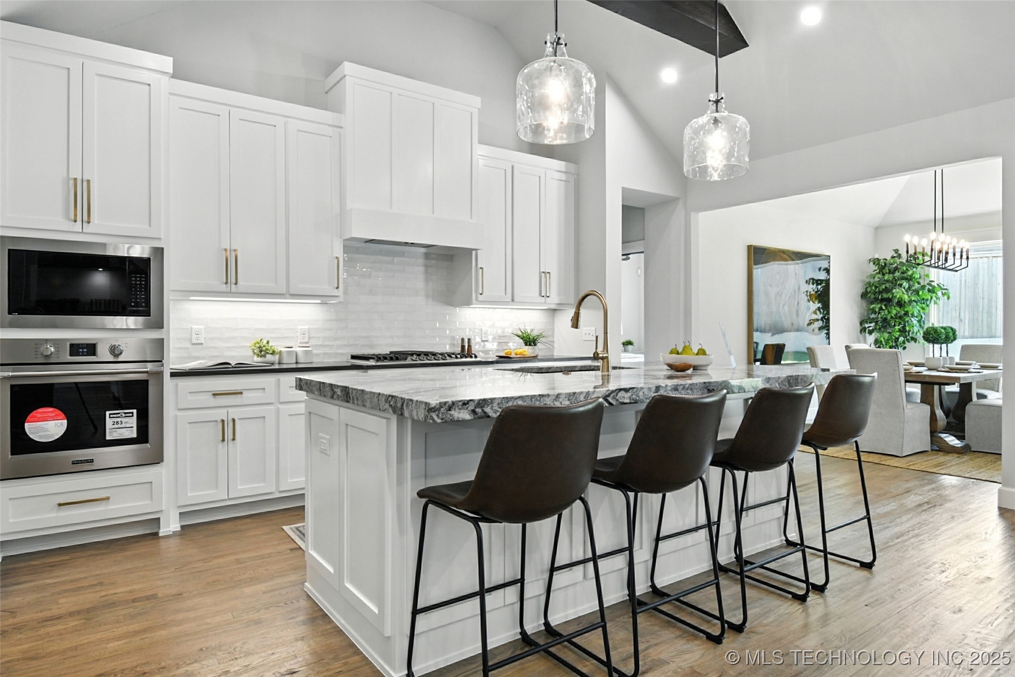 11224 S Fir Avenue W Property Photo 16