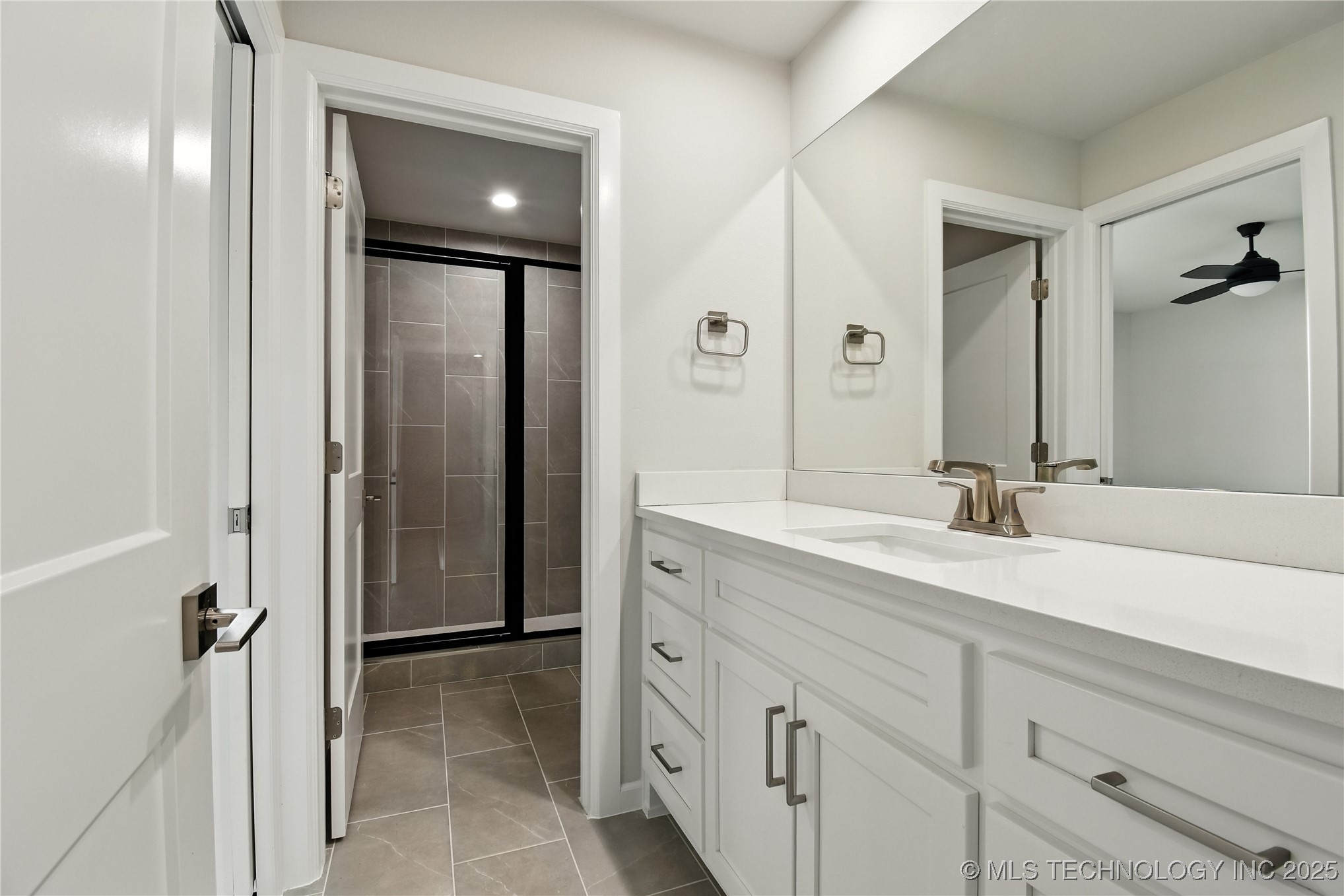 11224 S Fir Avenue W Property Photo 39