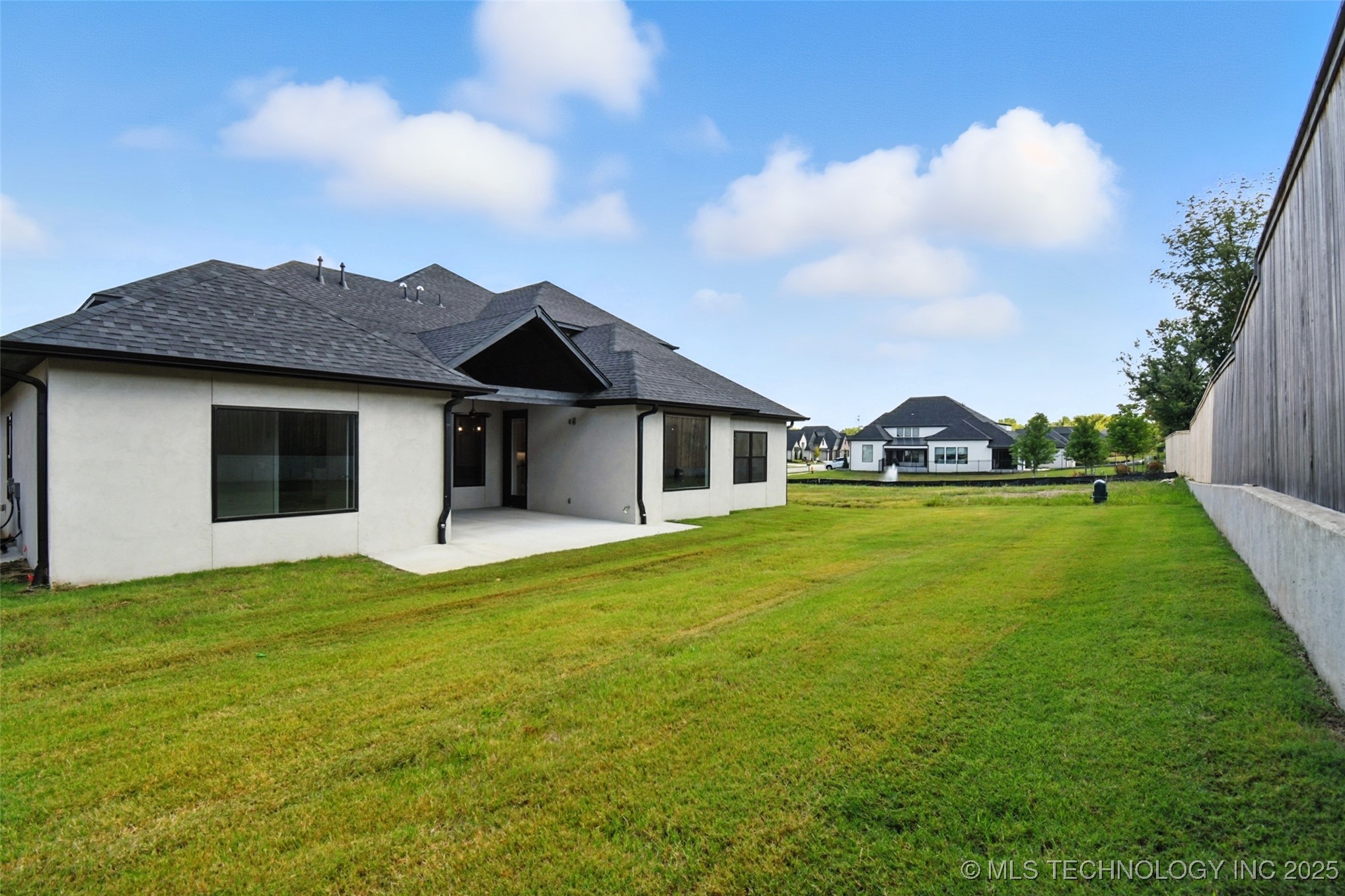 11224 S Fir Avenue W Property Photo 46