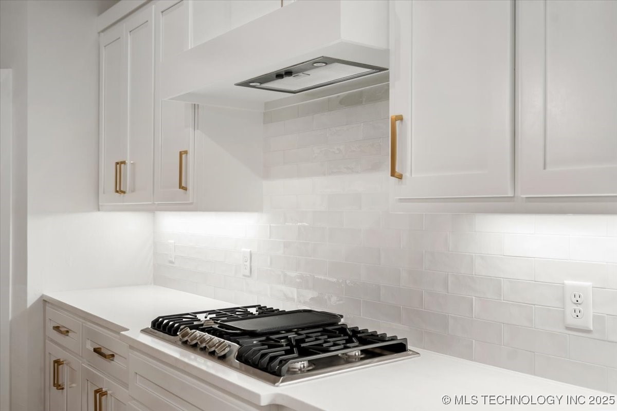 11312 S Fir Avenue W Property Photo 12