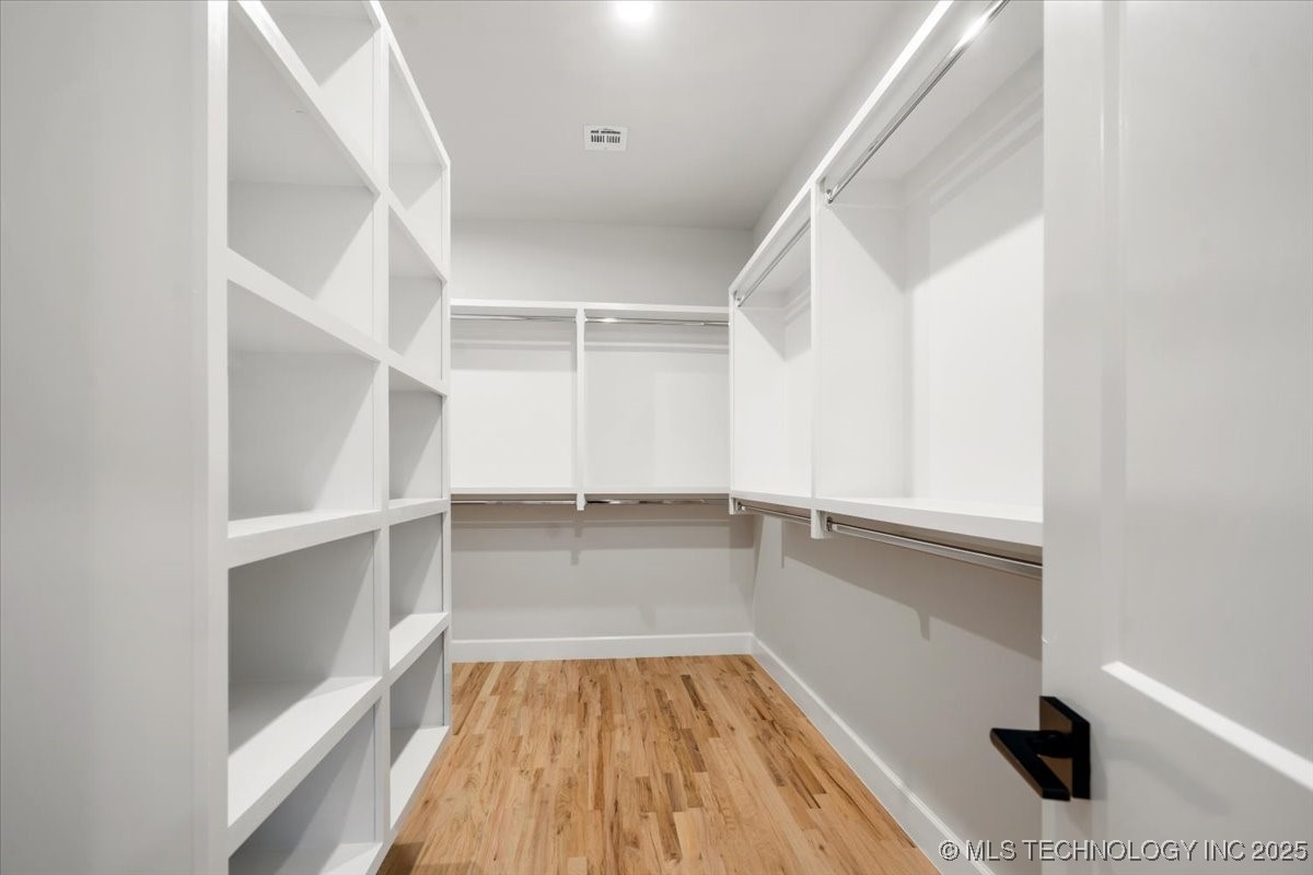 11312 S Fir Avenue W Property Photo 19