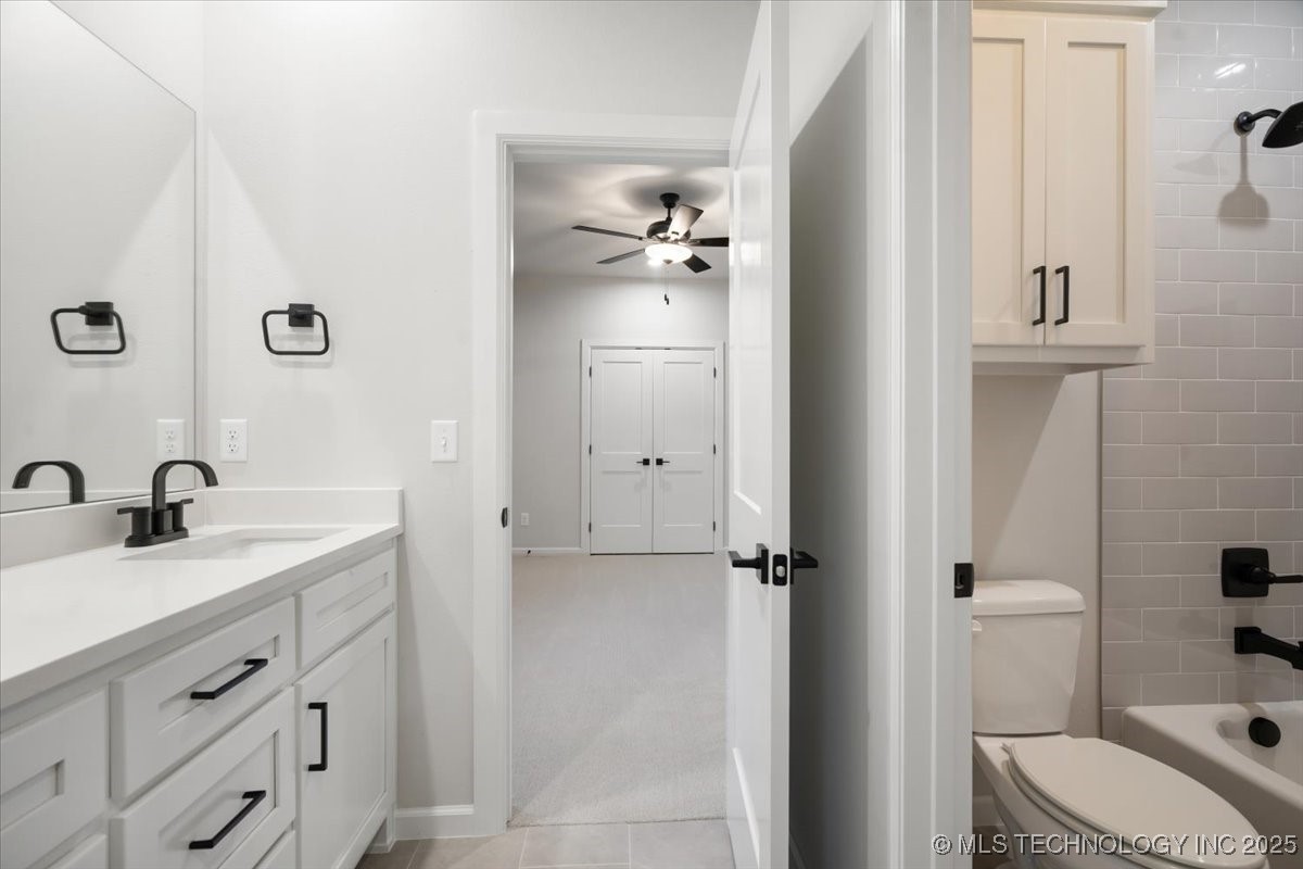 11312 S Fir Avenue W Property Photo 23