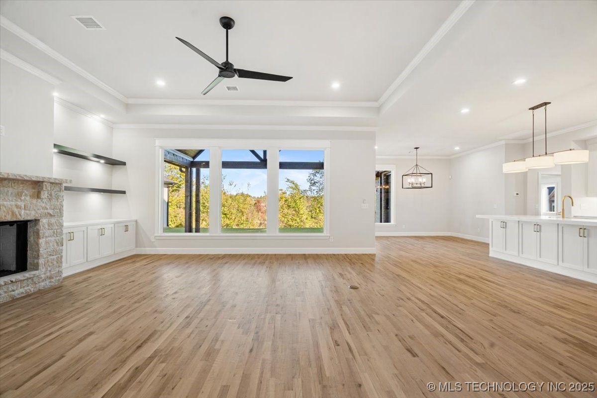 11261 S Fir Avenue W Property Photo 4