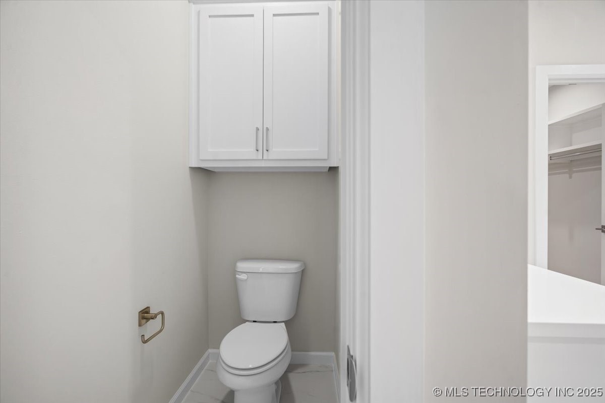 11261 S Fir Avenue W Property Photo 19