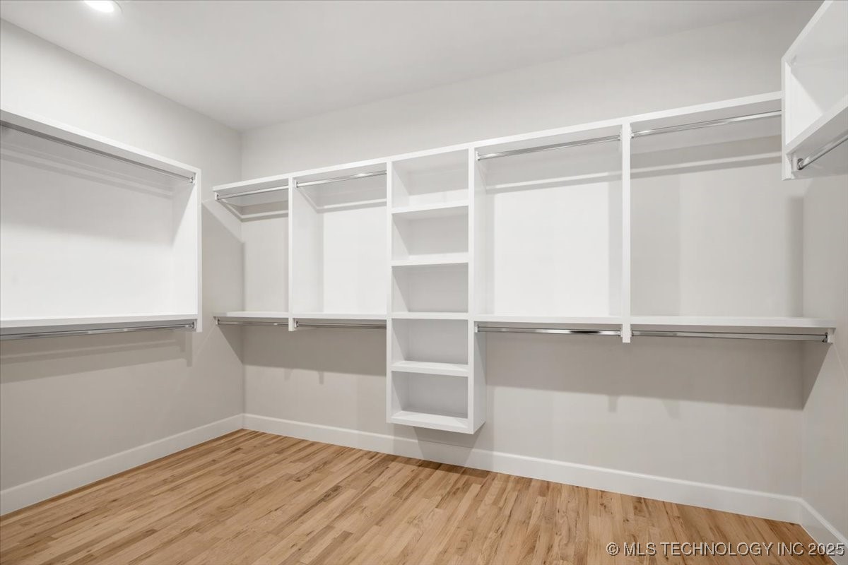 11261 S Fir Avenue W Property Photo 20