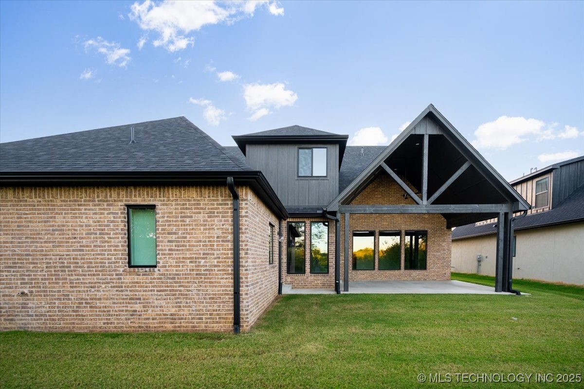 11261 S Fir Avenue W Property Photo 33