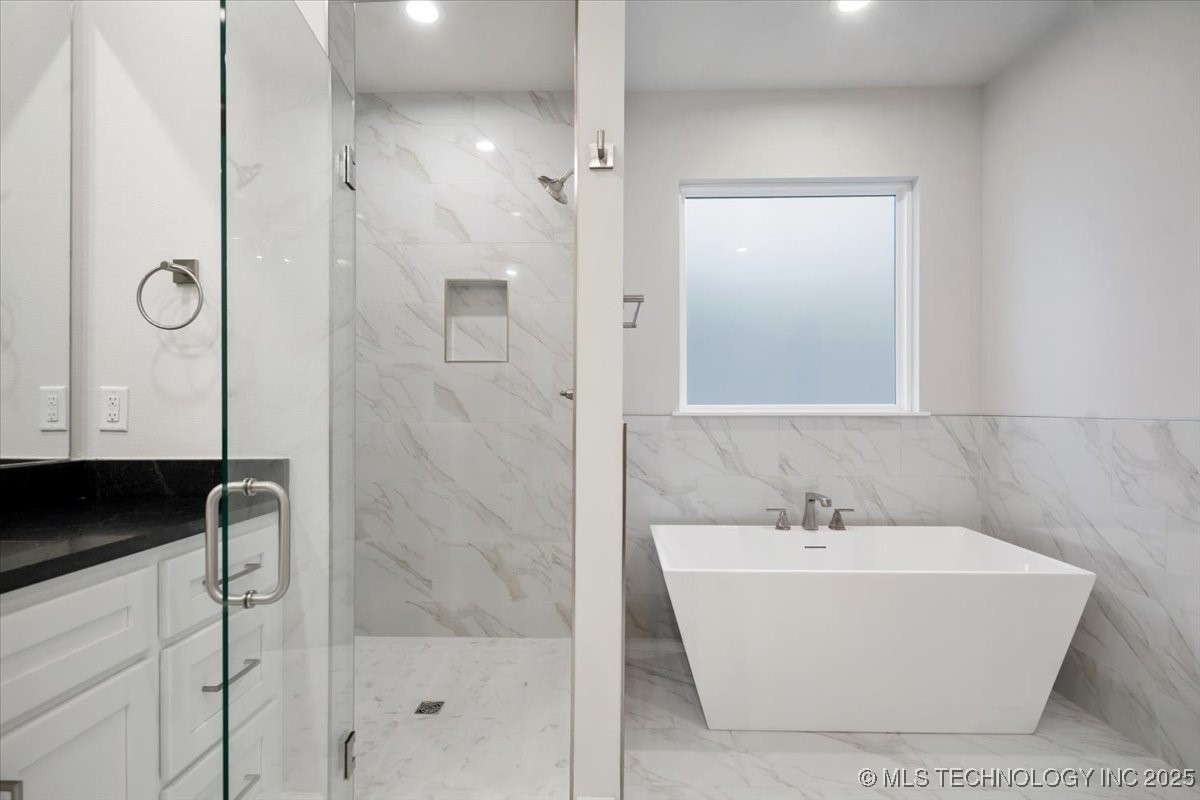 11308 S Fir Avenue W Property Photo 17