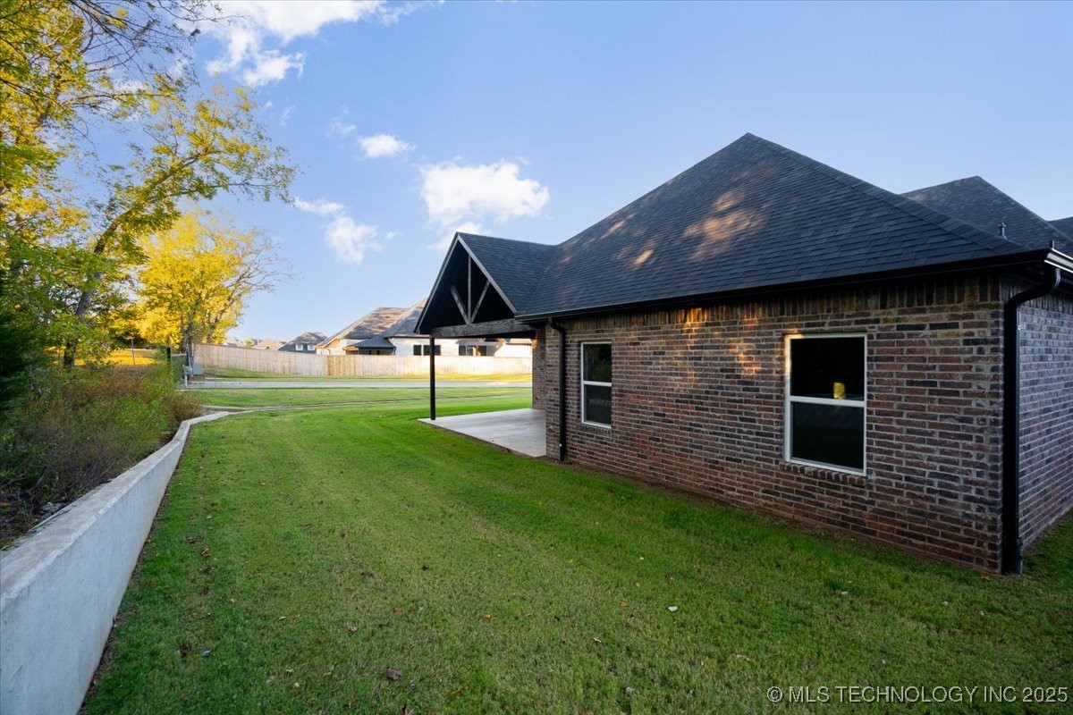 11308 S Fir Avenue W Property Photo 26