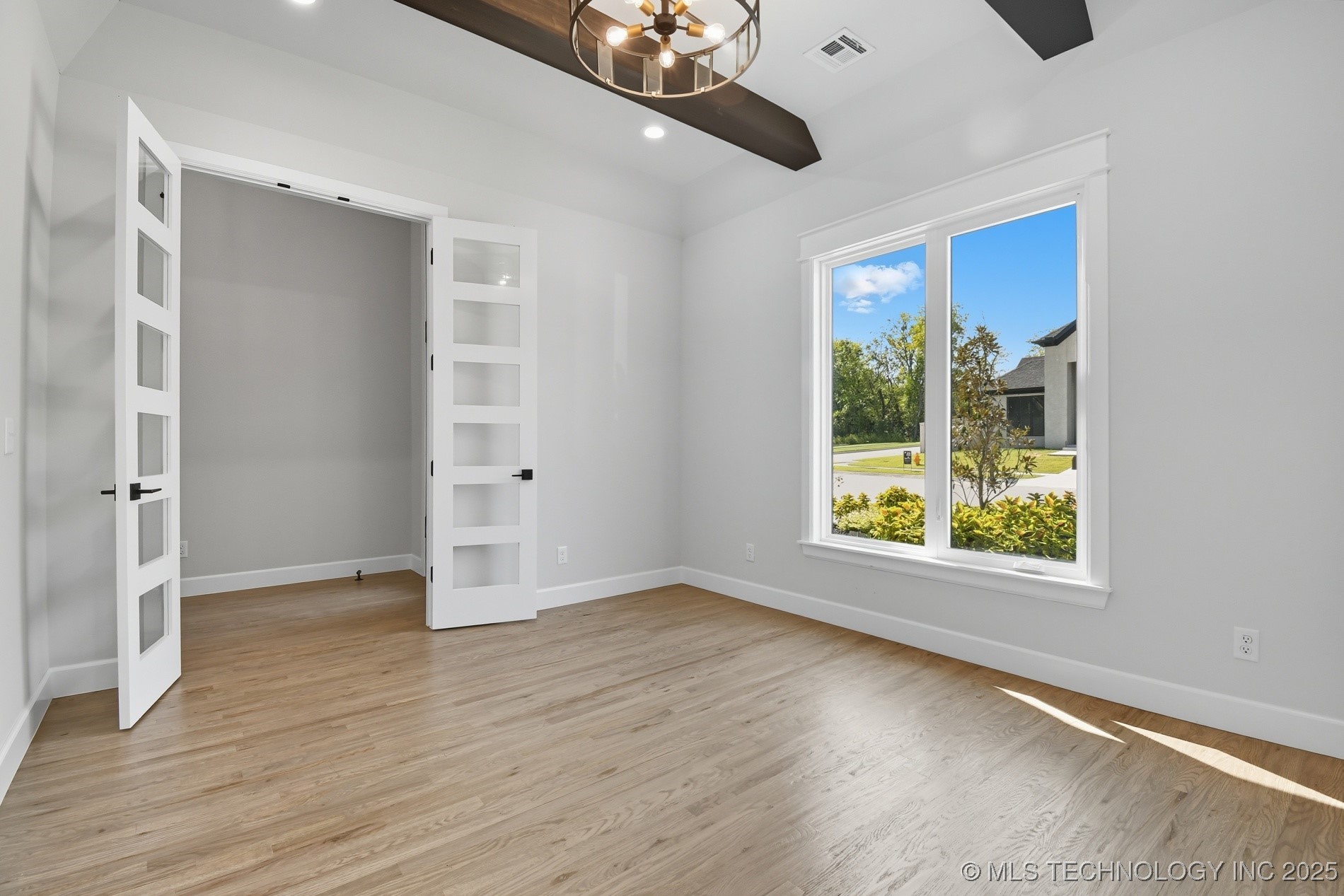 11265 S Fir Avenue W Property Photo 8