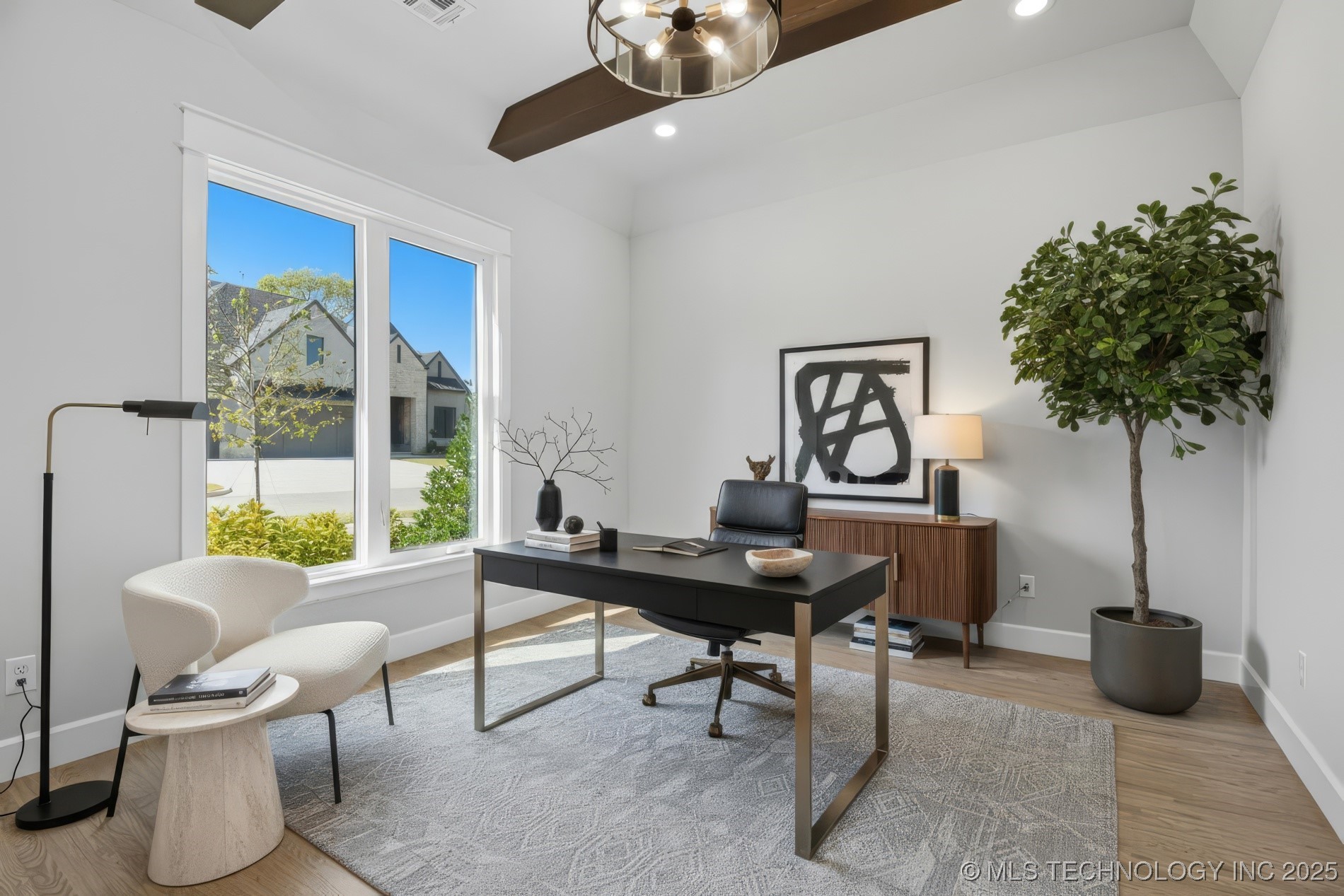 11265 S Fir Avenue W Property Photo 9