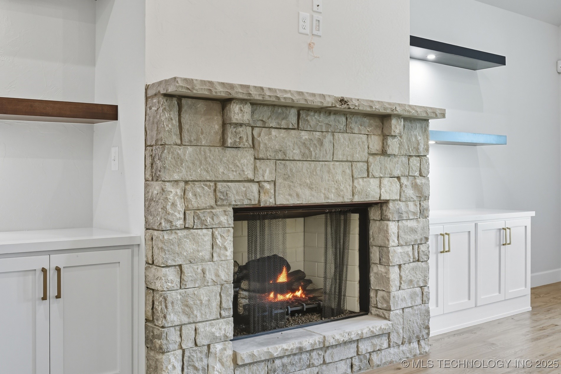 11265 S Fir Avenue W Property Photo 27