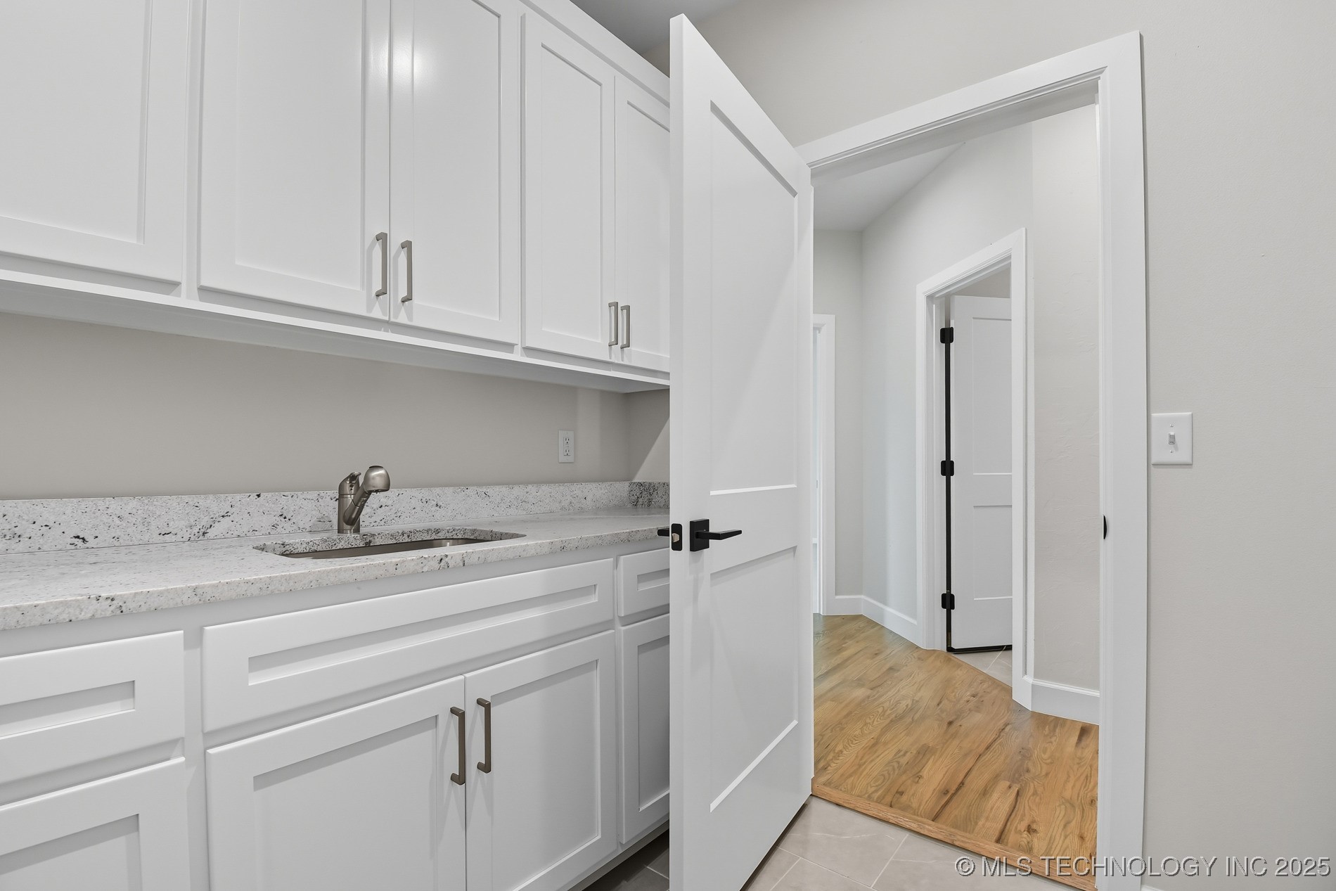 11265 S Fir Avenue W Property Photo 29