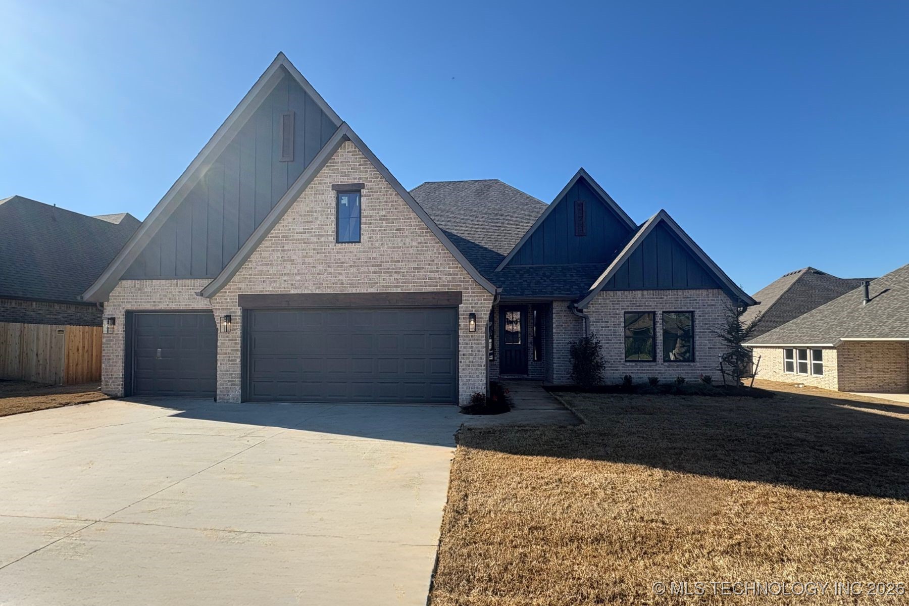 1600 N 72nd Street Property Photo 1