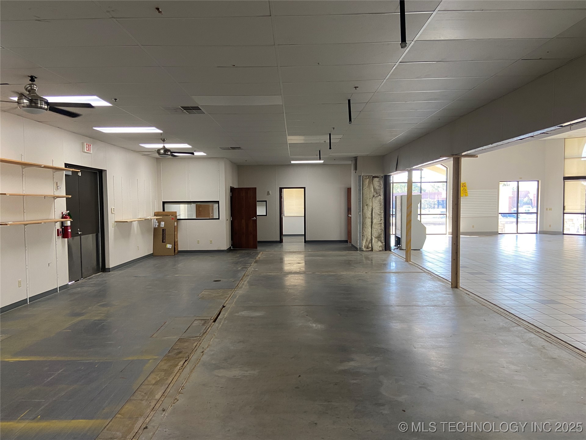 1202 Brookview Drive Property Photo 23