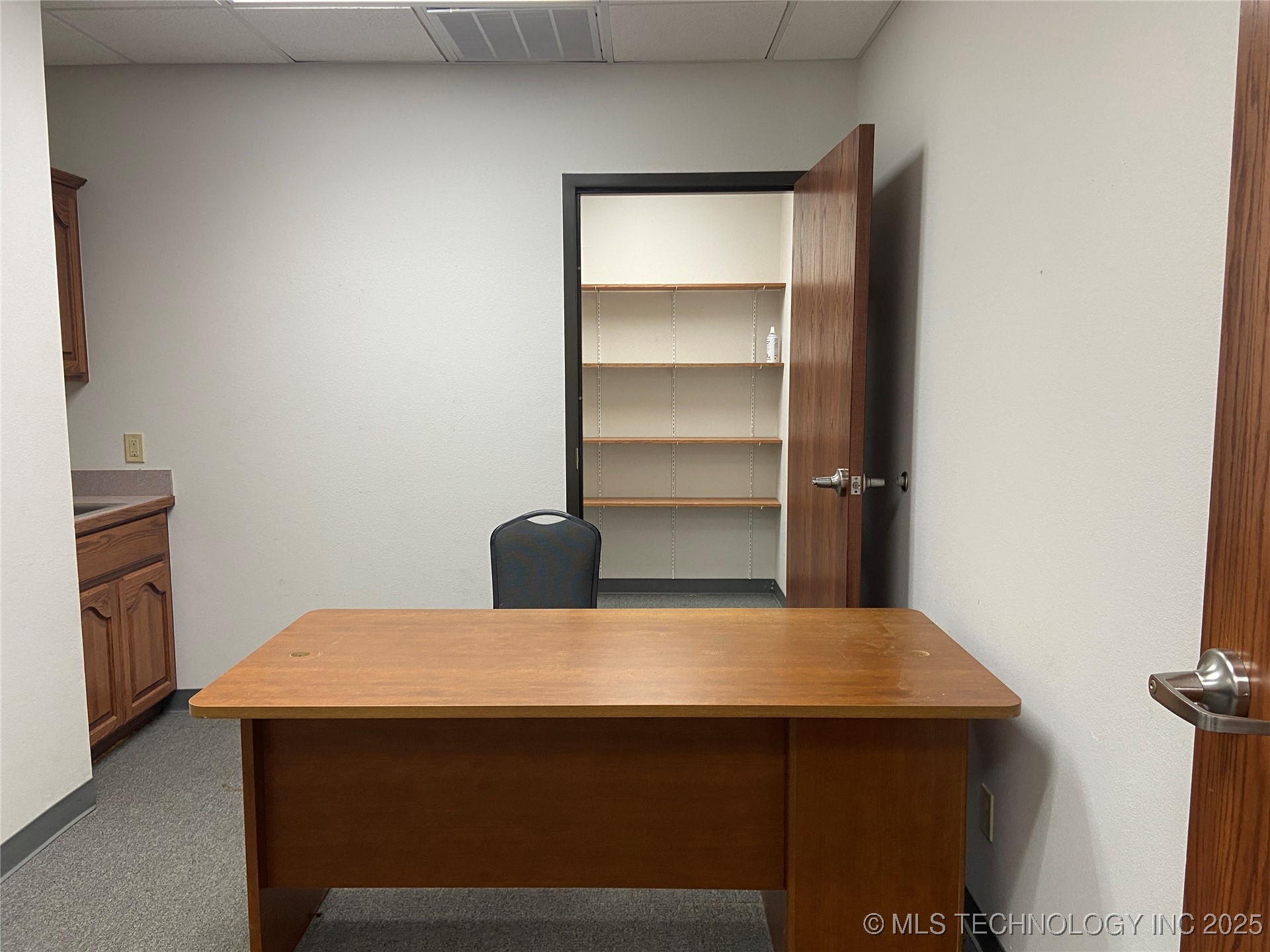 1202 Brookview Drive Property Photo 36