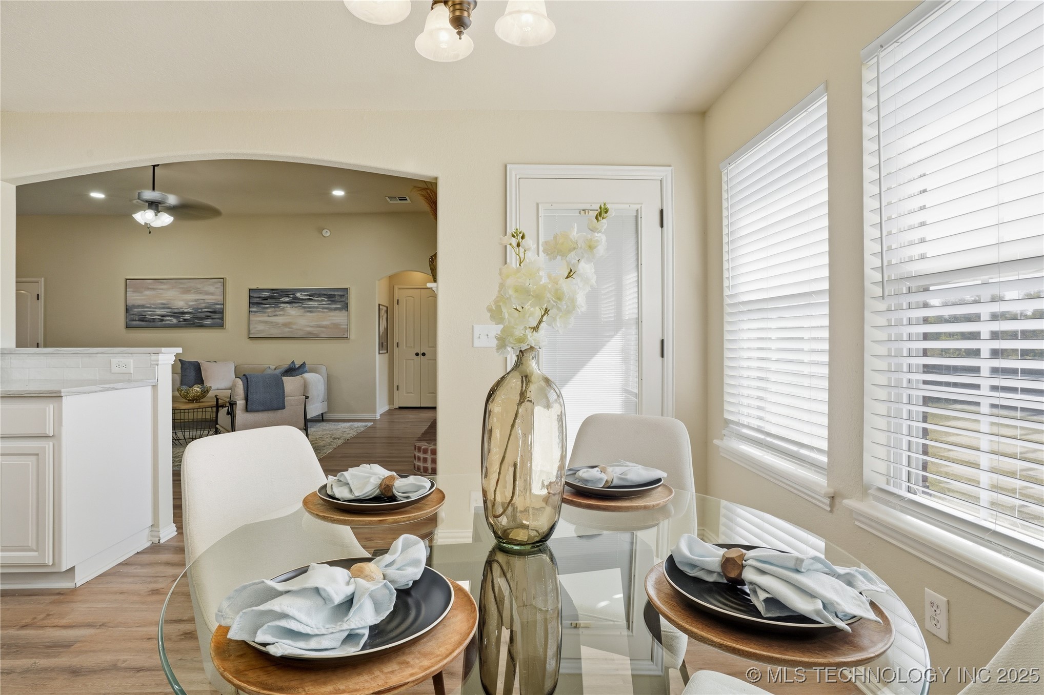 2713 W Quinton Street Property Photo 12