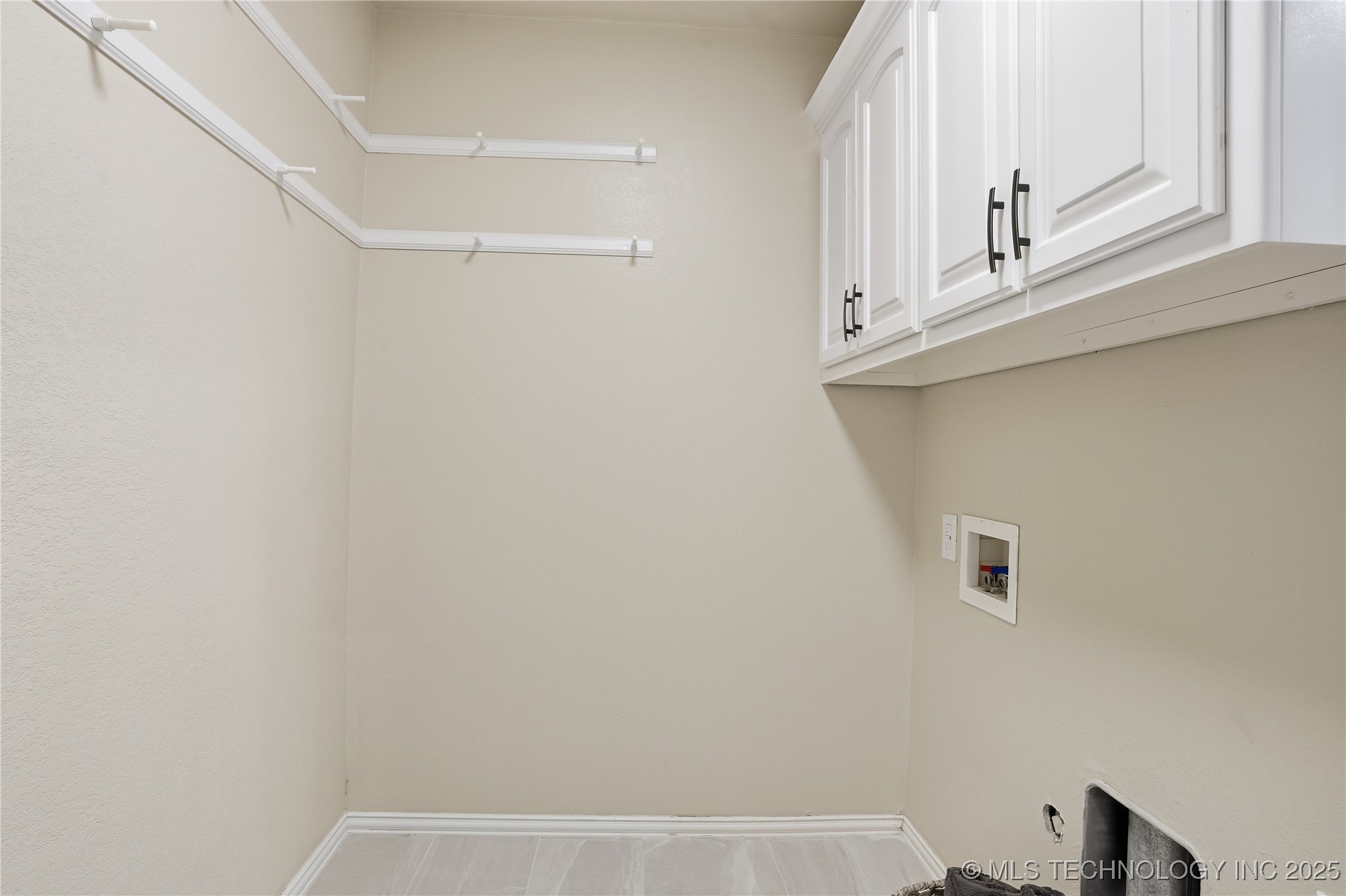 2713 W Quinton Street Property Photo 19